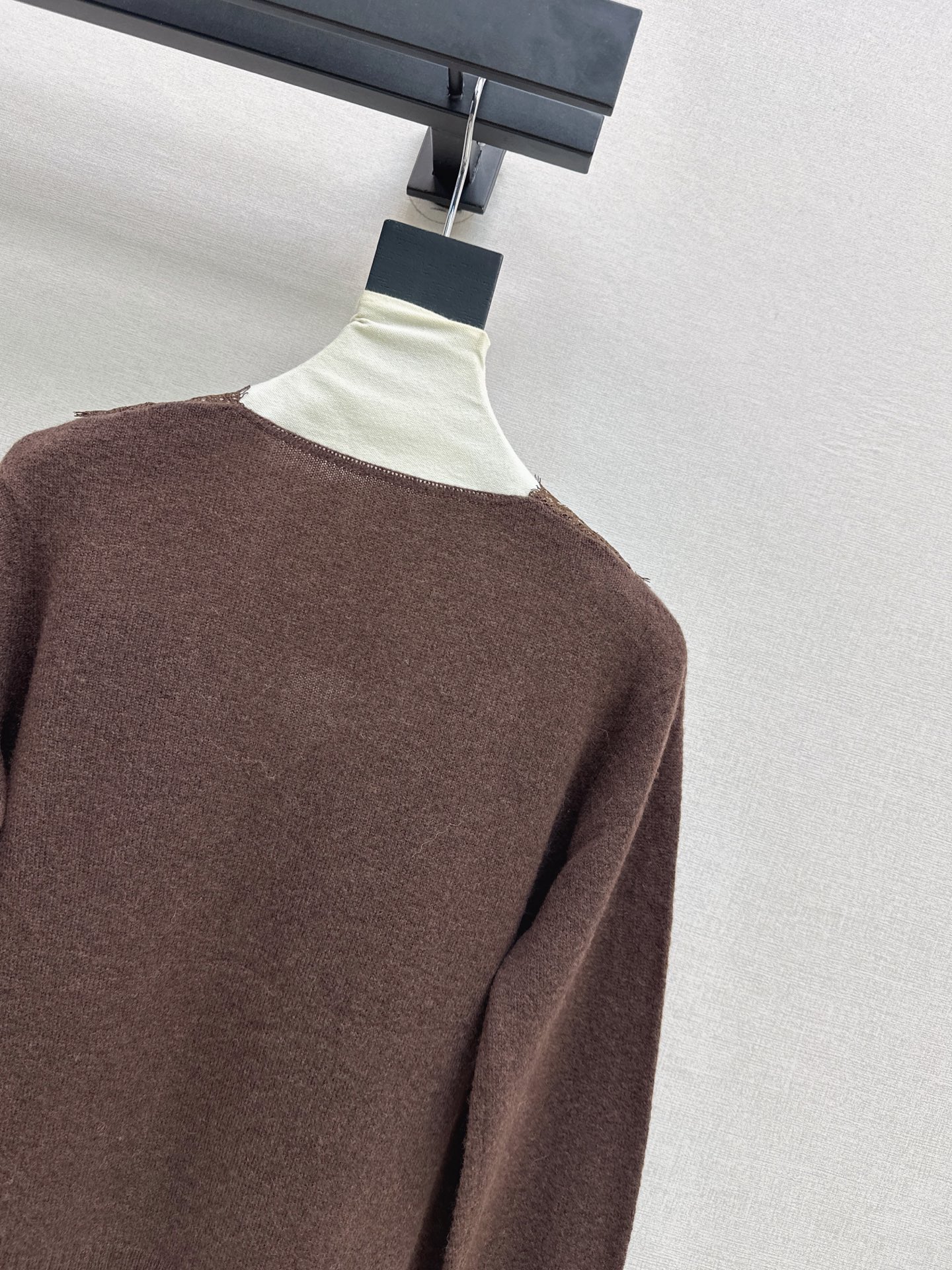 ES 26fw lace wool basic tee
