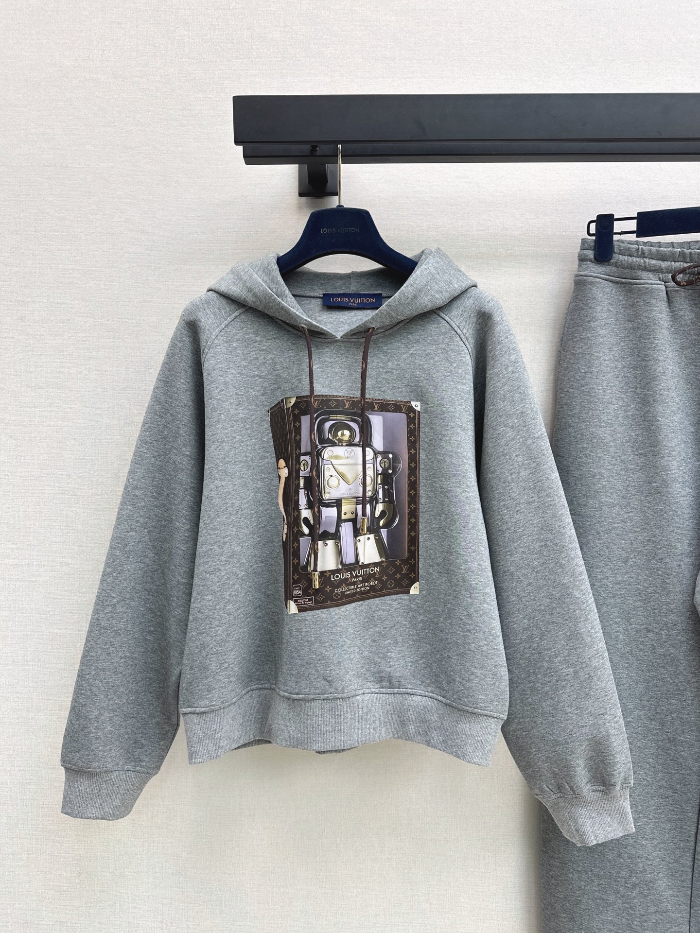 Loui 26fw print hoodie pants sets