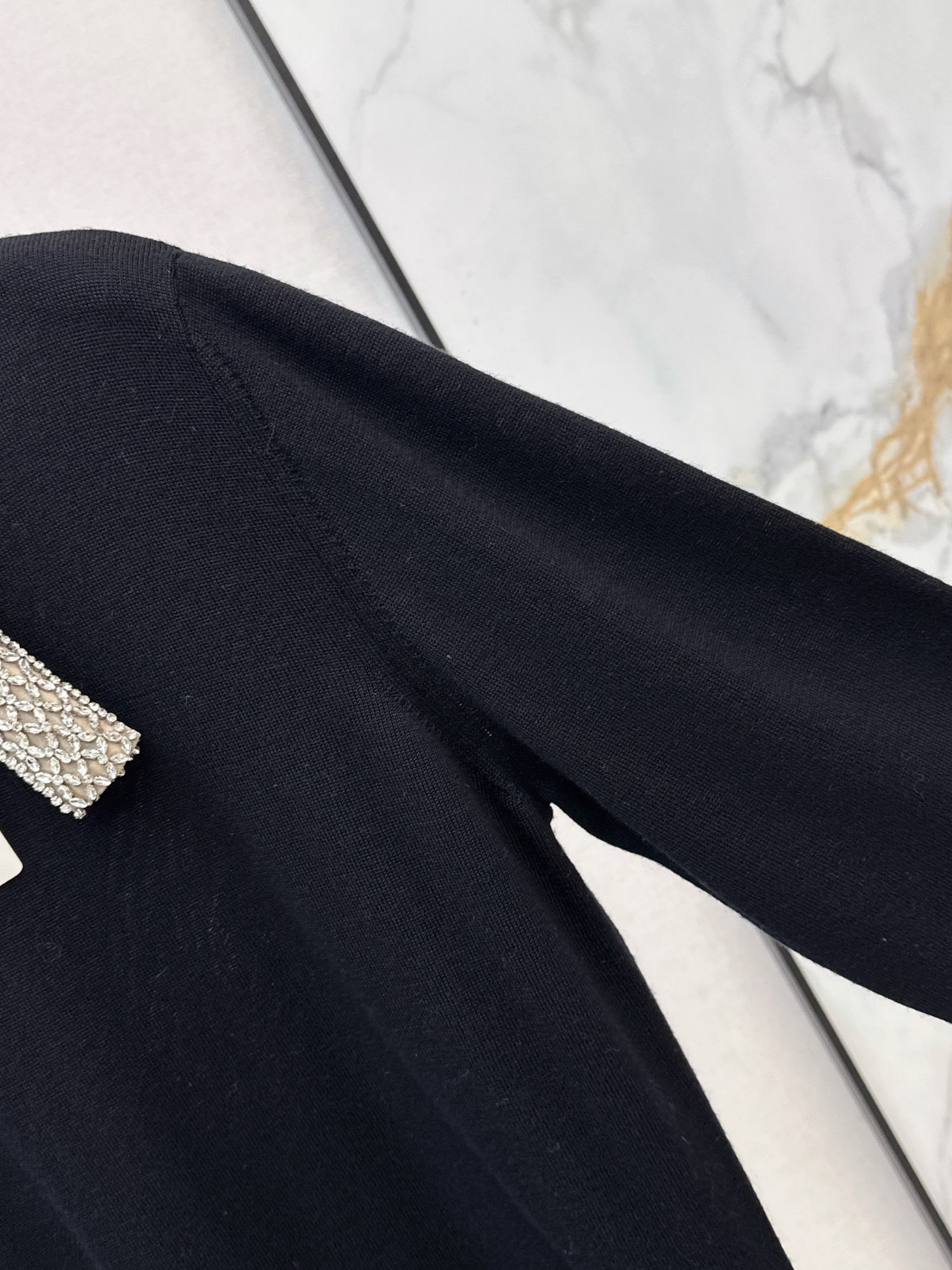 Valen 26fw rhinestone beading knitwear