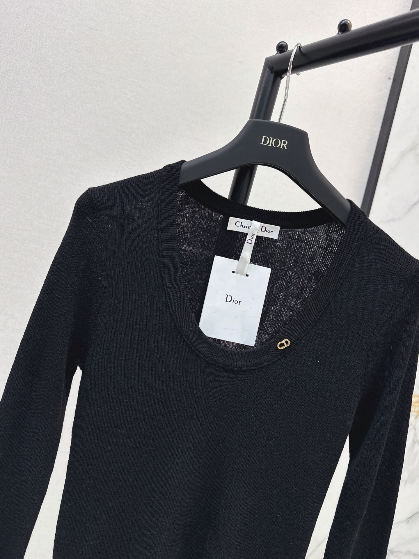 CD 26fw U-neck knit basic tee
