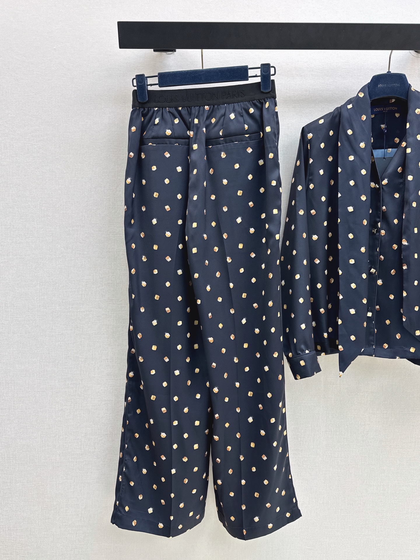 Loui 26ss ribbon shirt pants sets