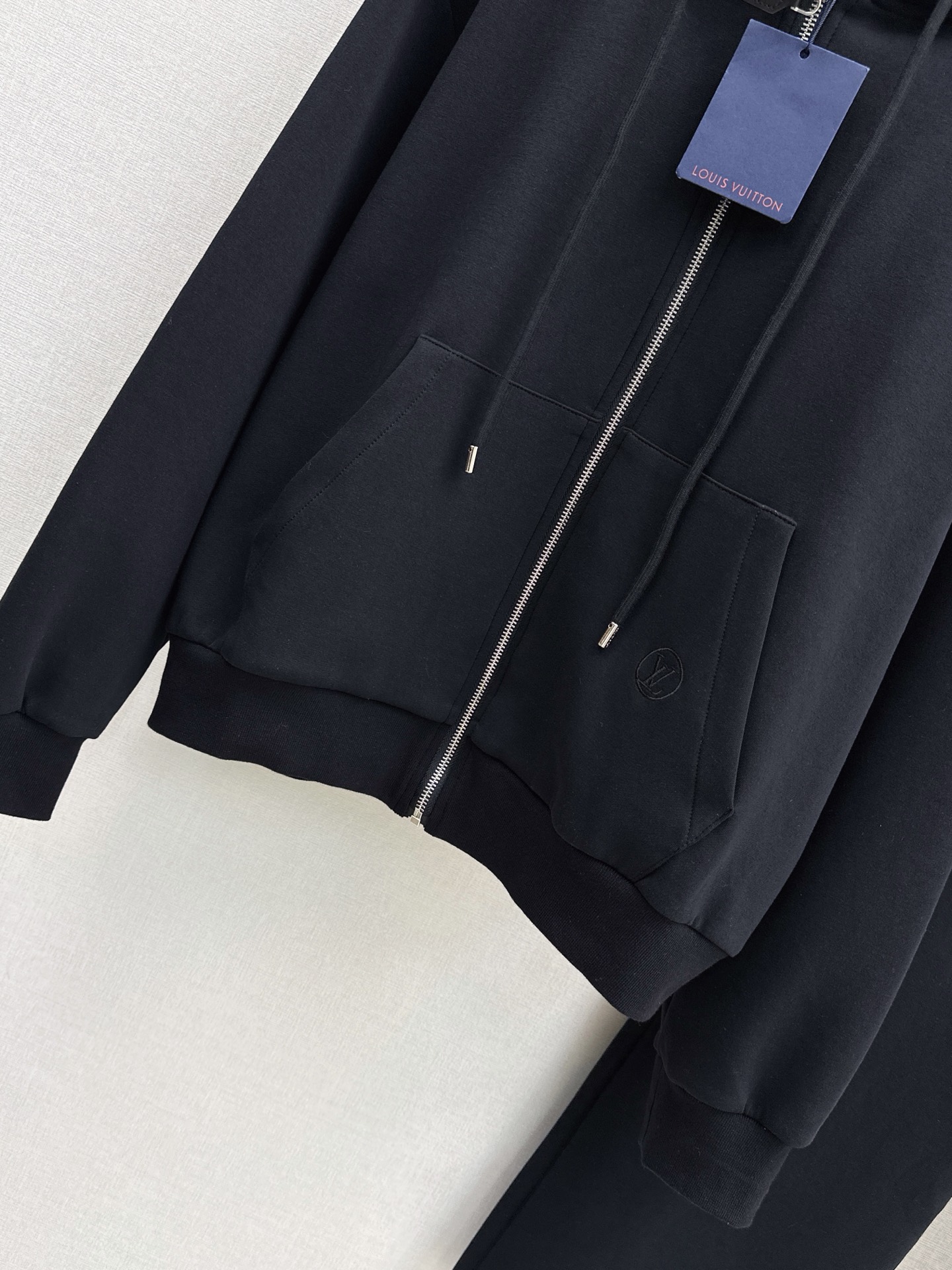Loui 26fw hooded jacket pants sets