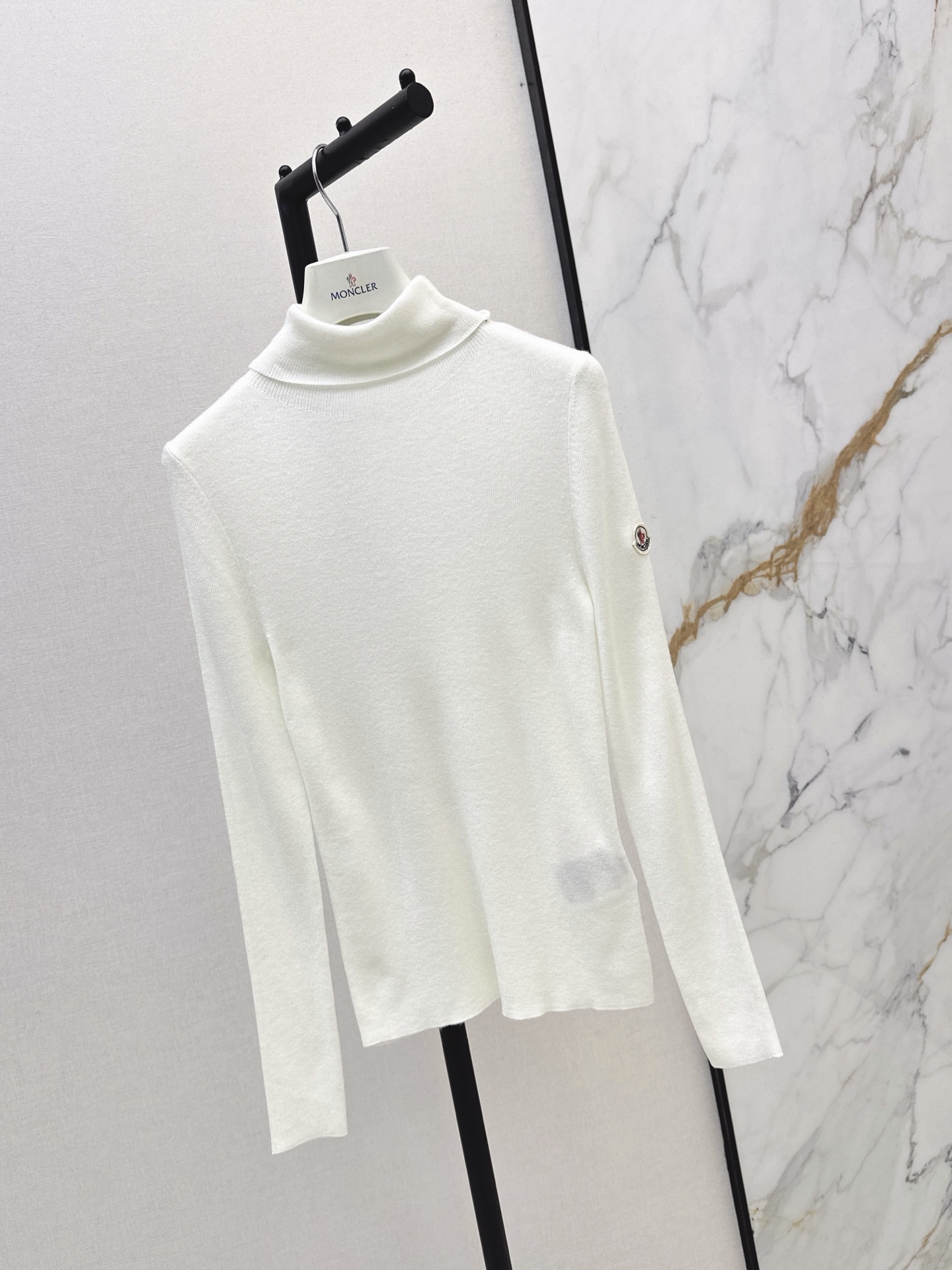 Monc 26fw knit basic tee