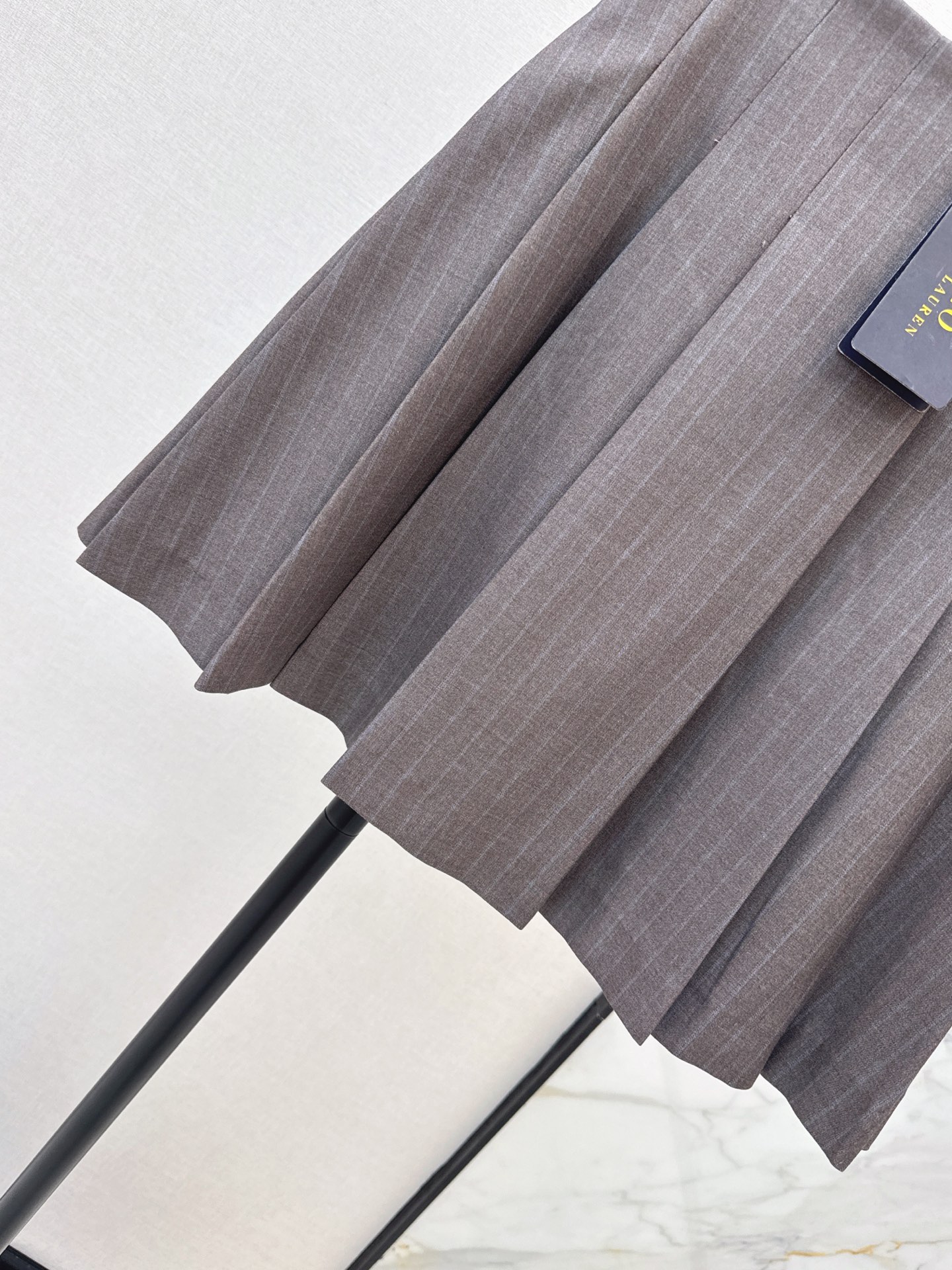 Ralp 26fw stripe pleated skirt