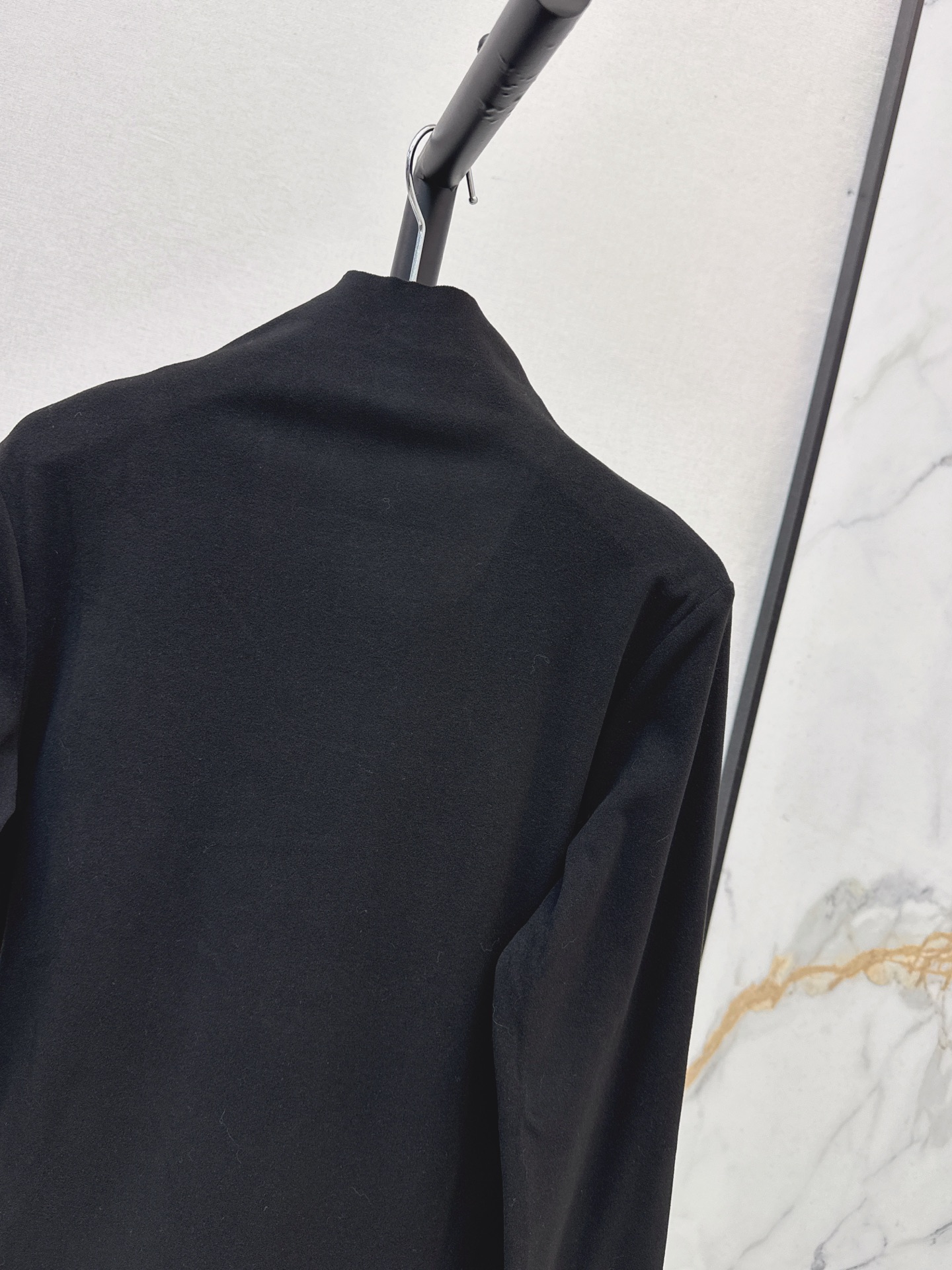 Sain 26fw high neck basic tee