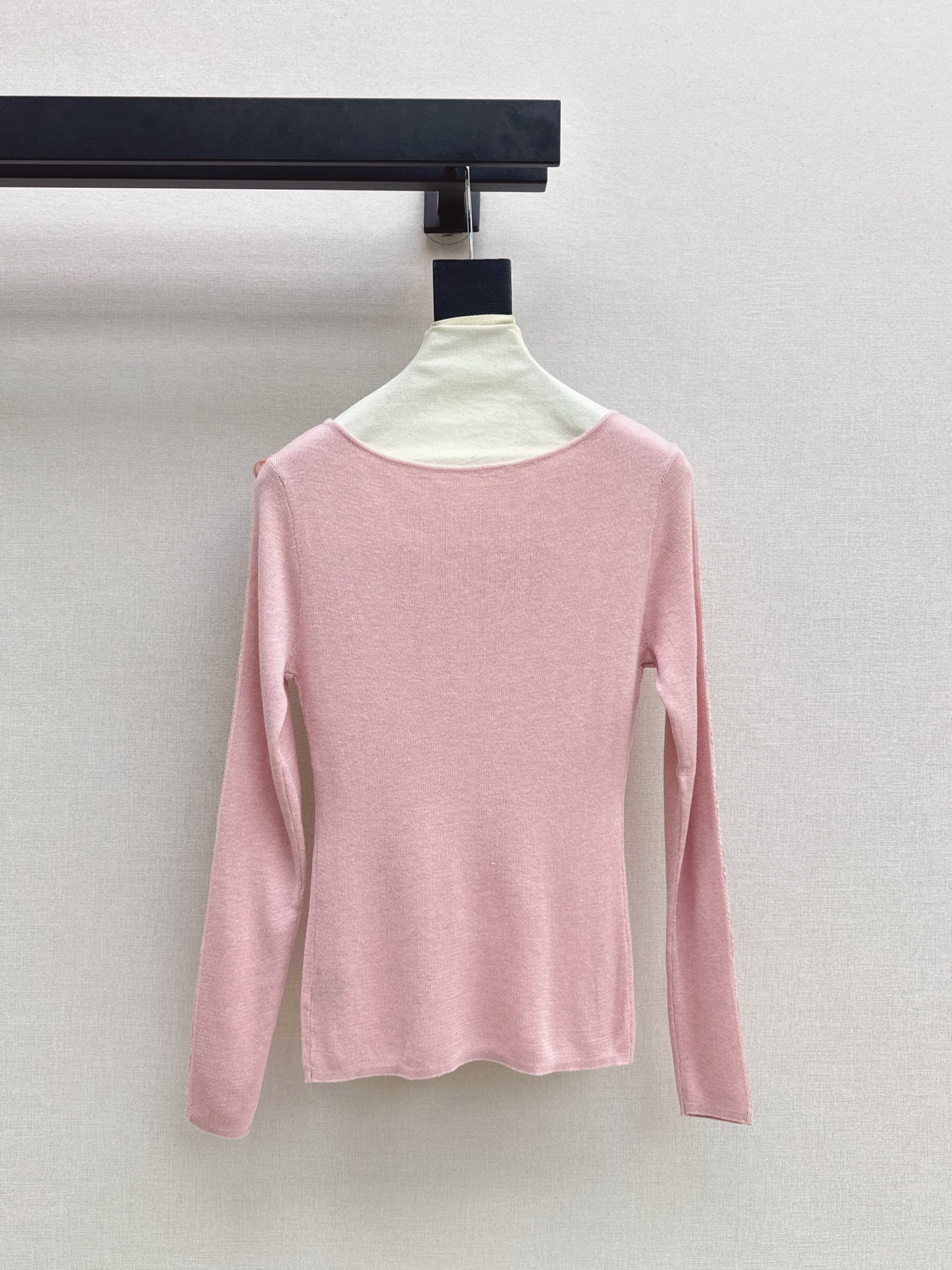 ES 26fw lace embroidery knit basic tee