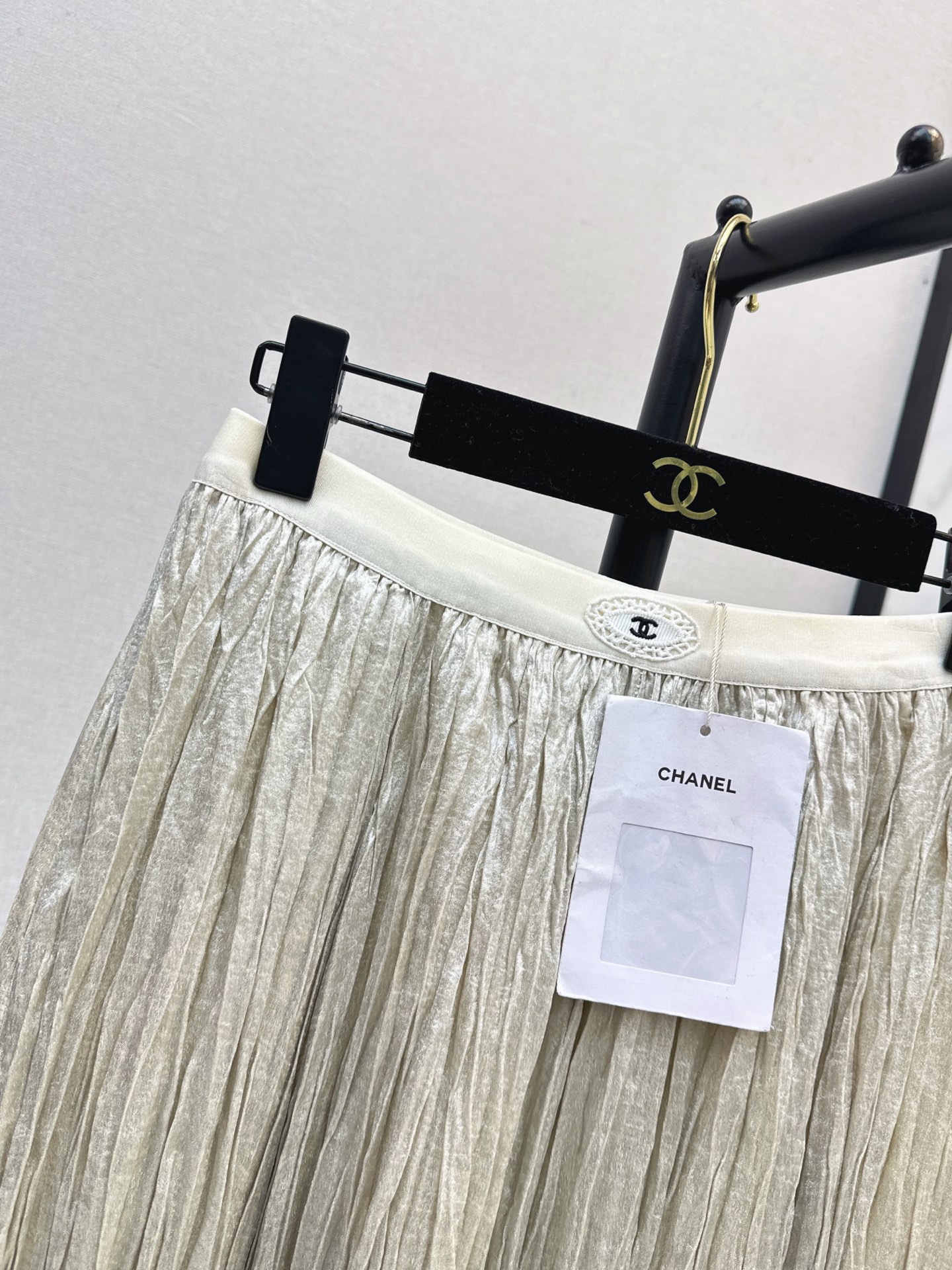 Chan 26fw pleated skirt