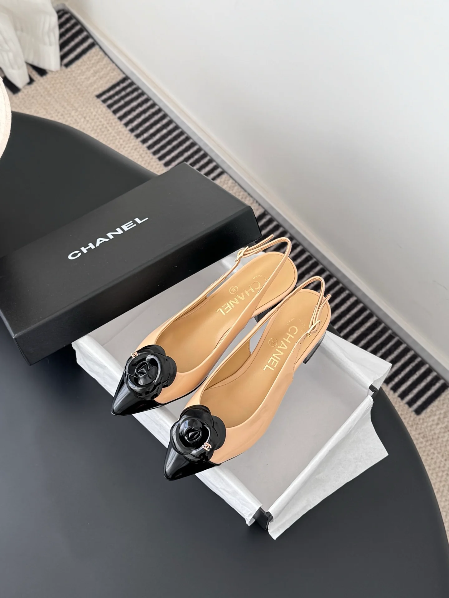 Chan 26ss slingback flats