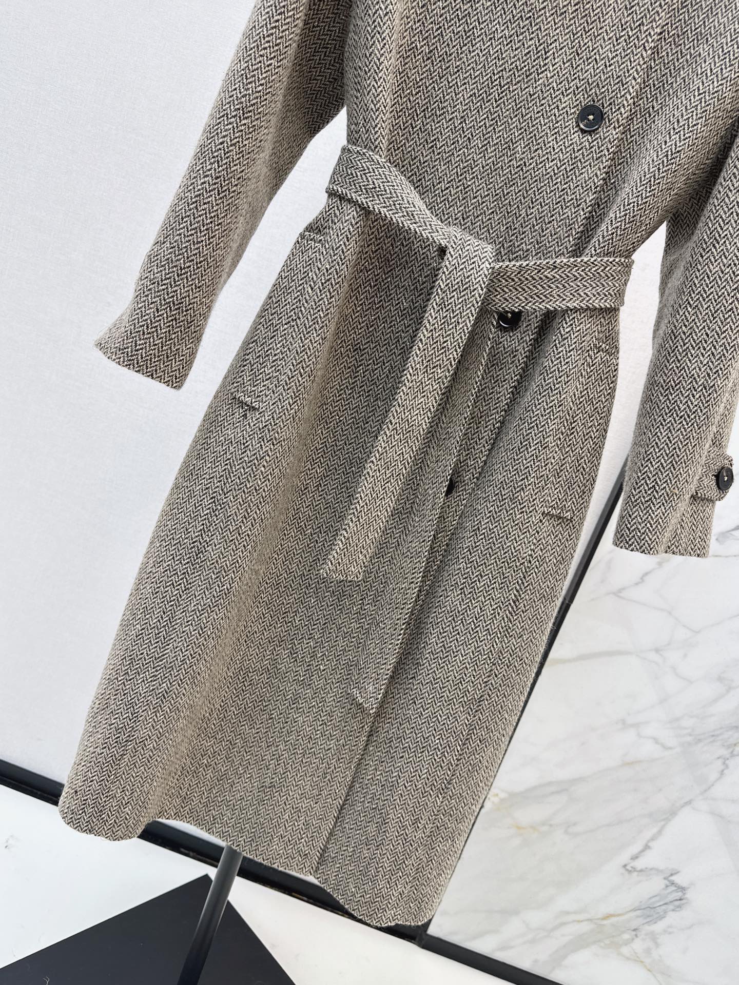 Brun 26fw belted overcoats