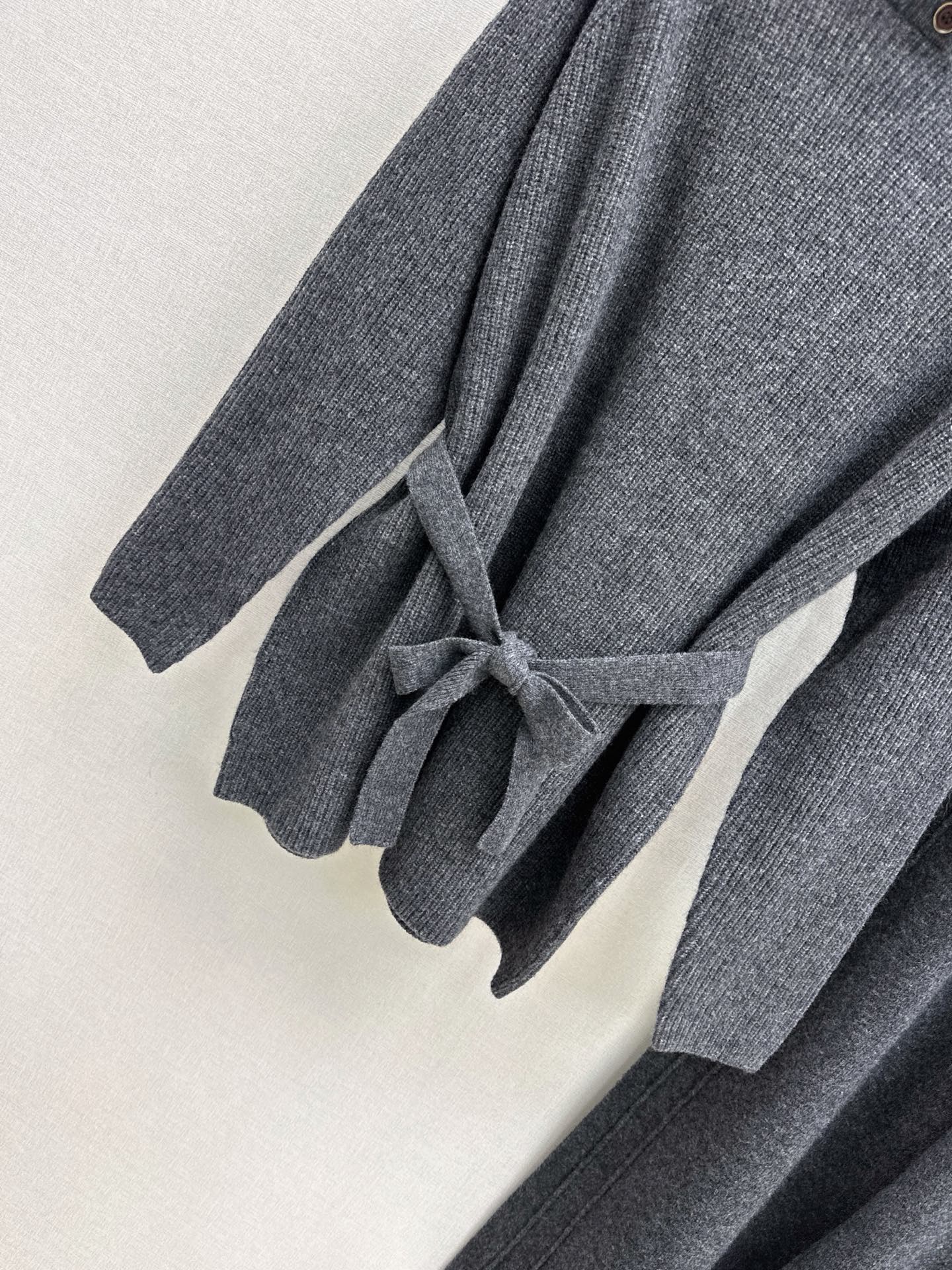 Her 26fw wool sweater pants sets