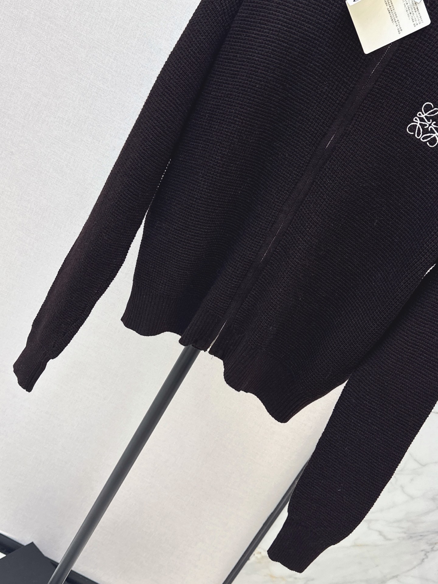 Loe 26fw hooded knit jacket