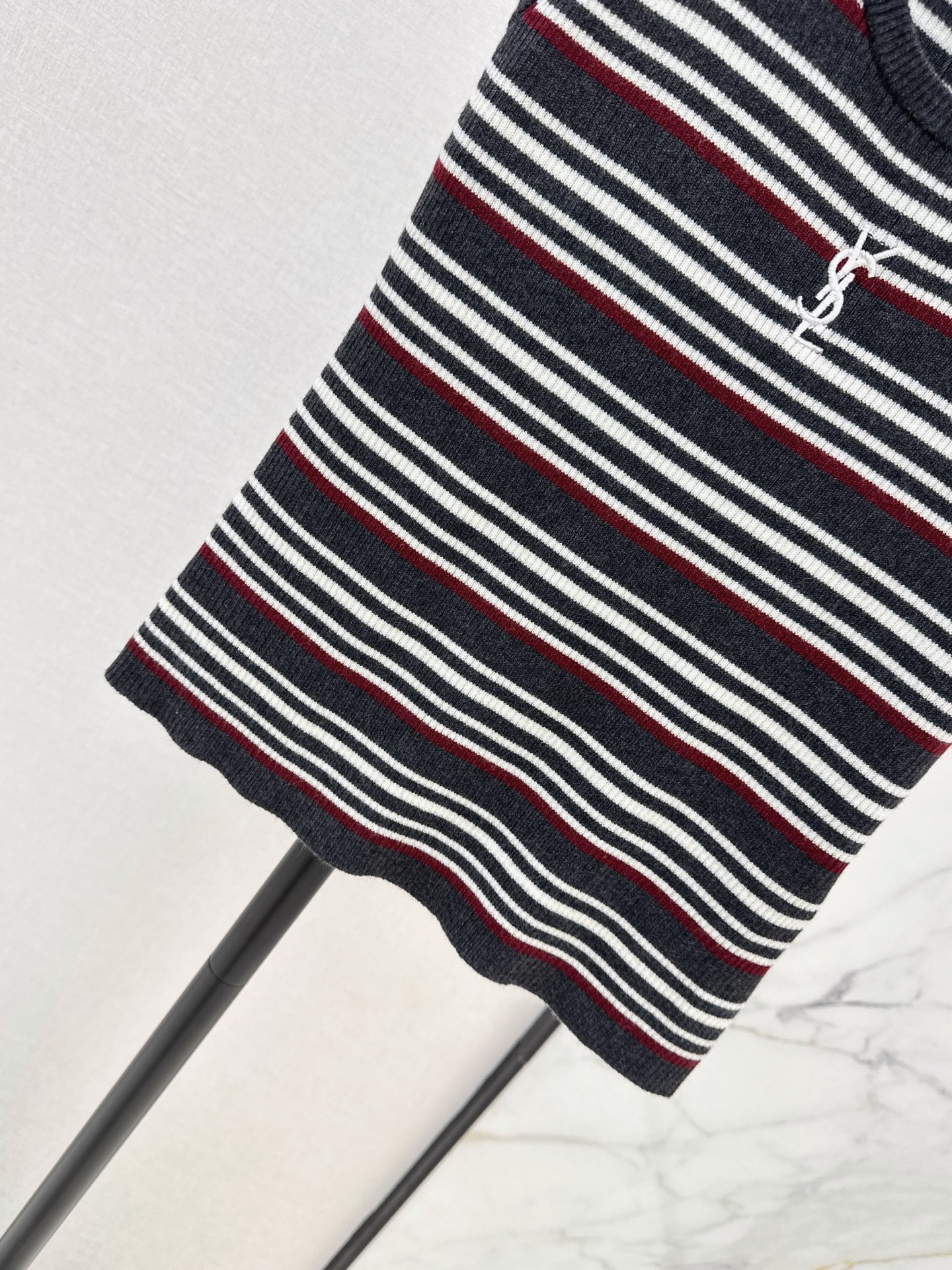 Sain 26fw stripe knit vest