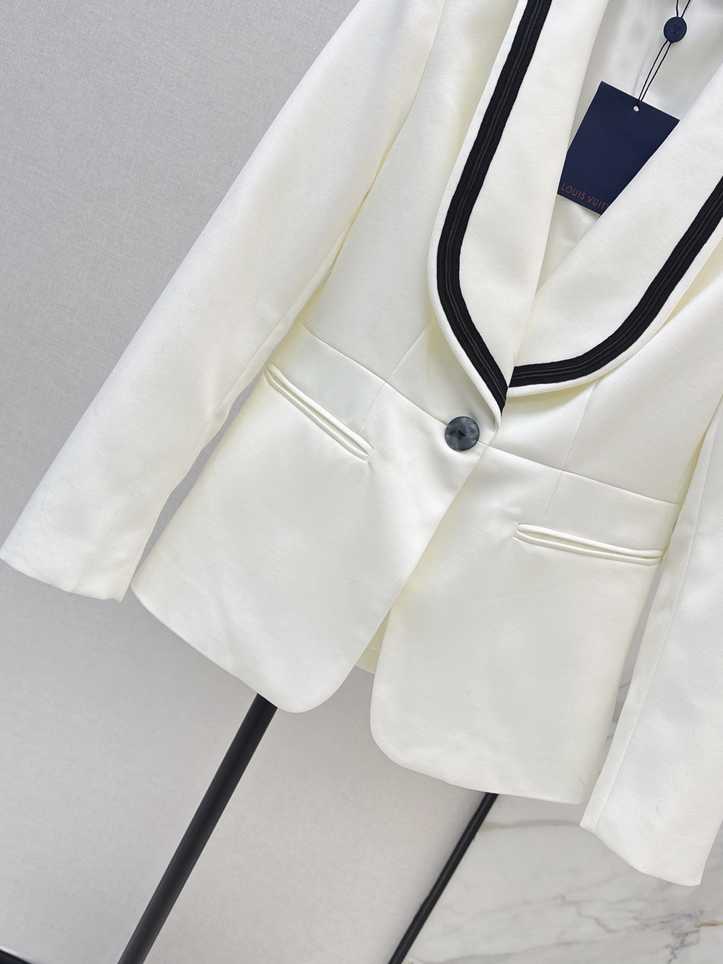 Loui 26fw blazer