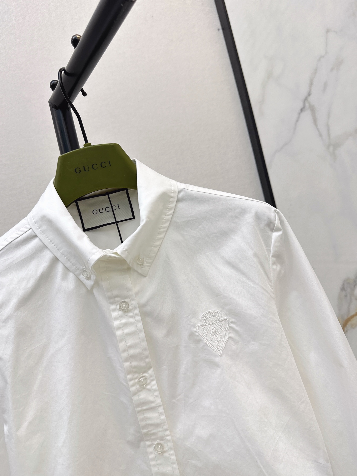 Guc 26fw cropped shirt