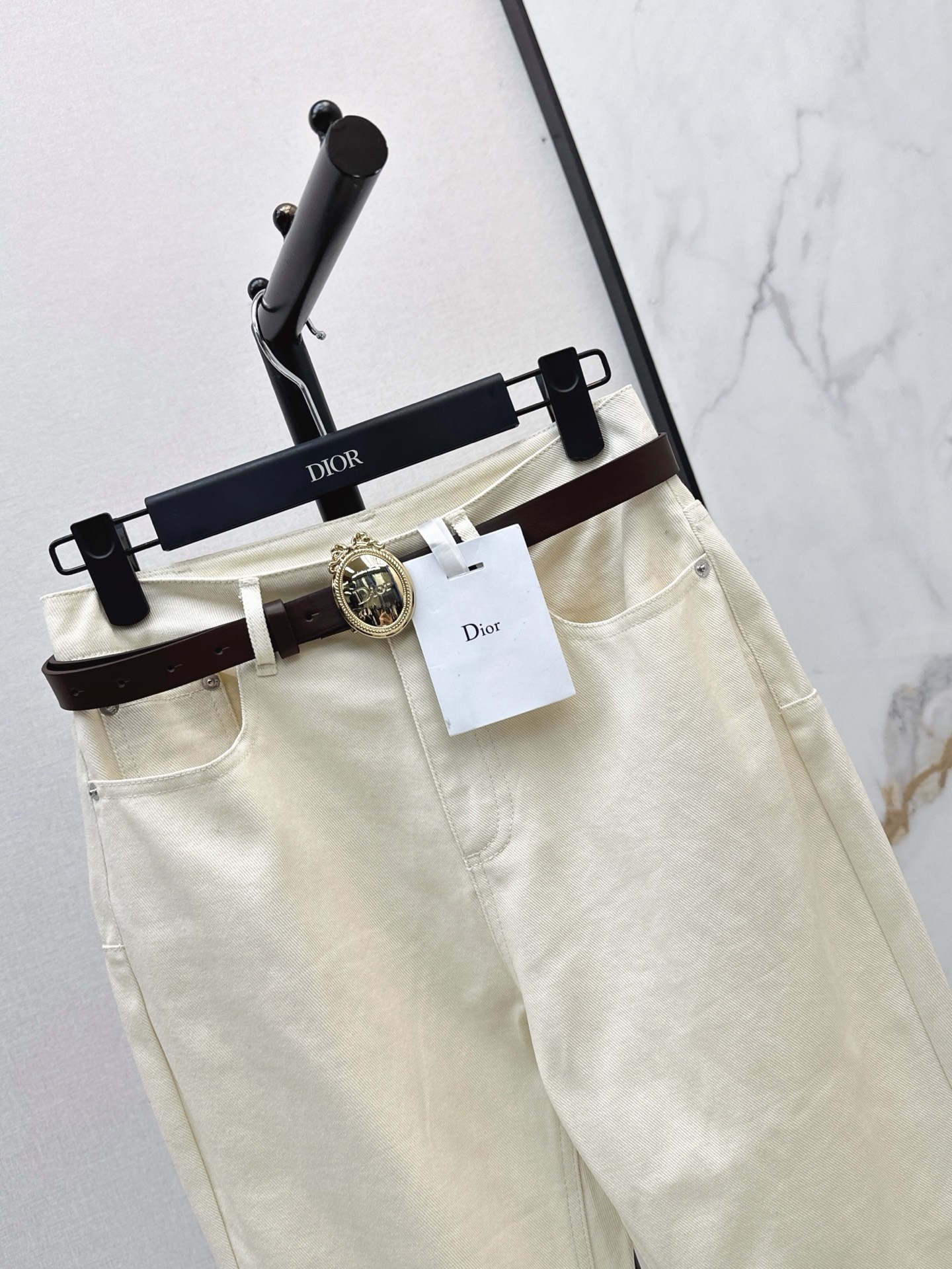 CD 26fw belted jeans