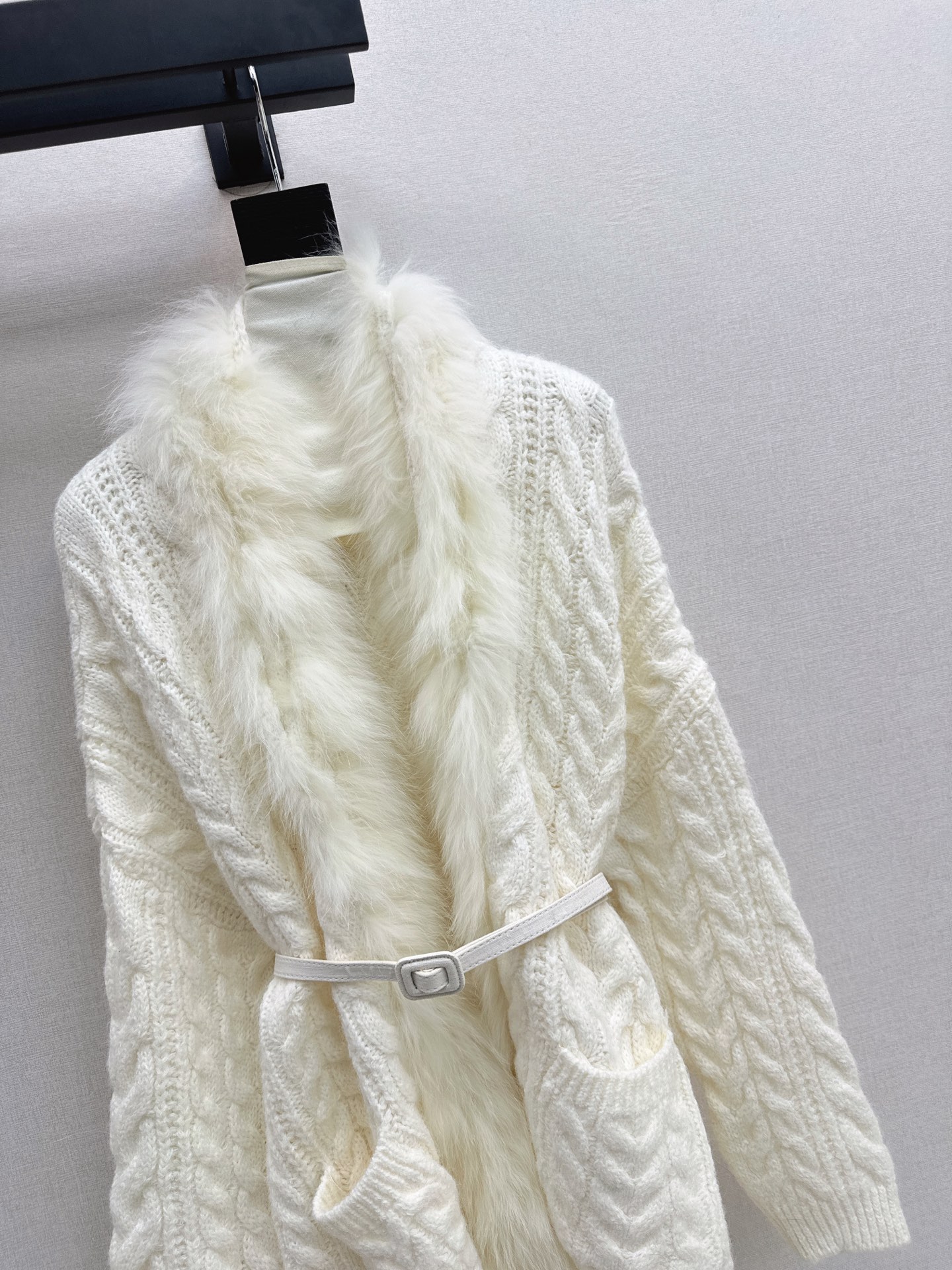Fen 26fw fur-trim knit cardigan