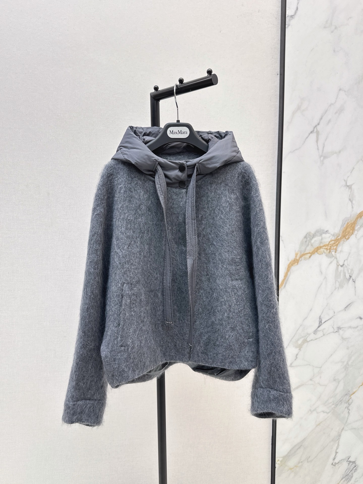 Max 26fw wool hooded jacket