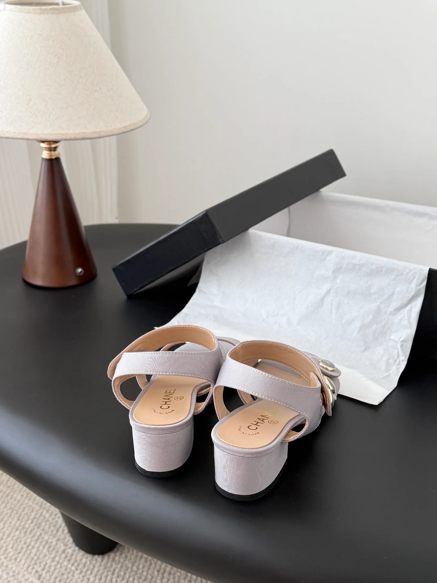 Chan 26ss sandals