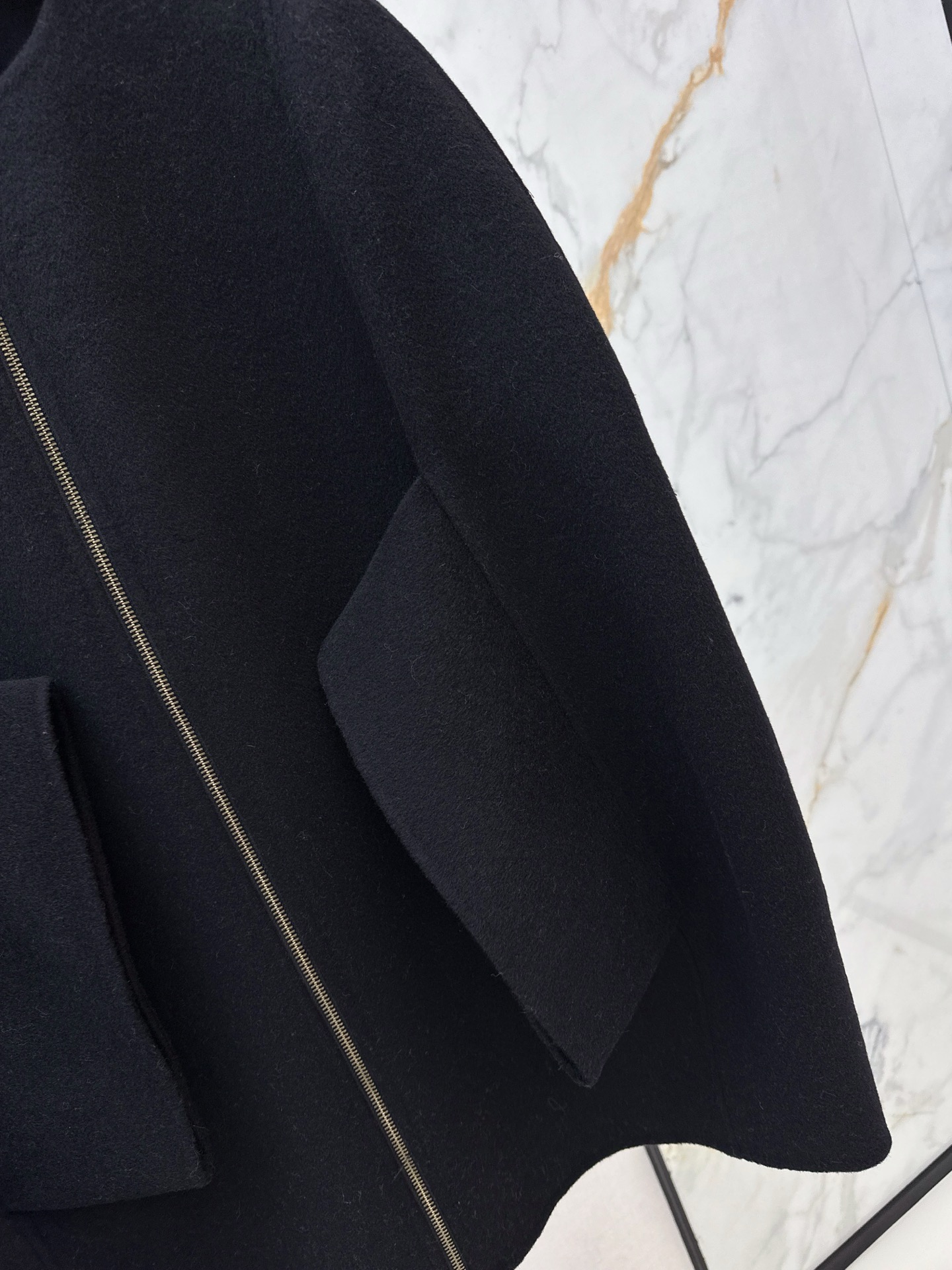 Max 26fw dolman sleeve overcoats