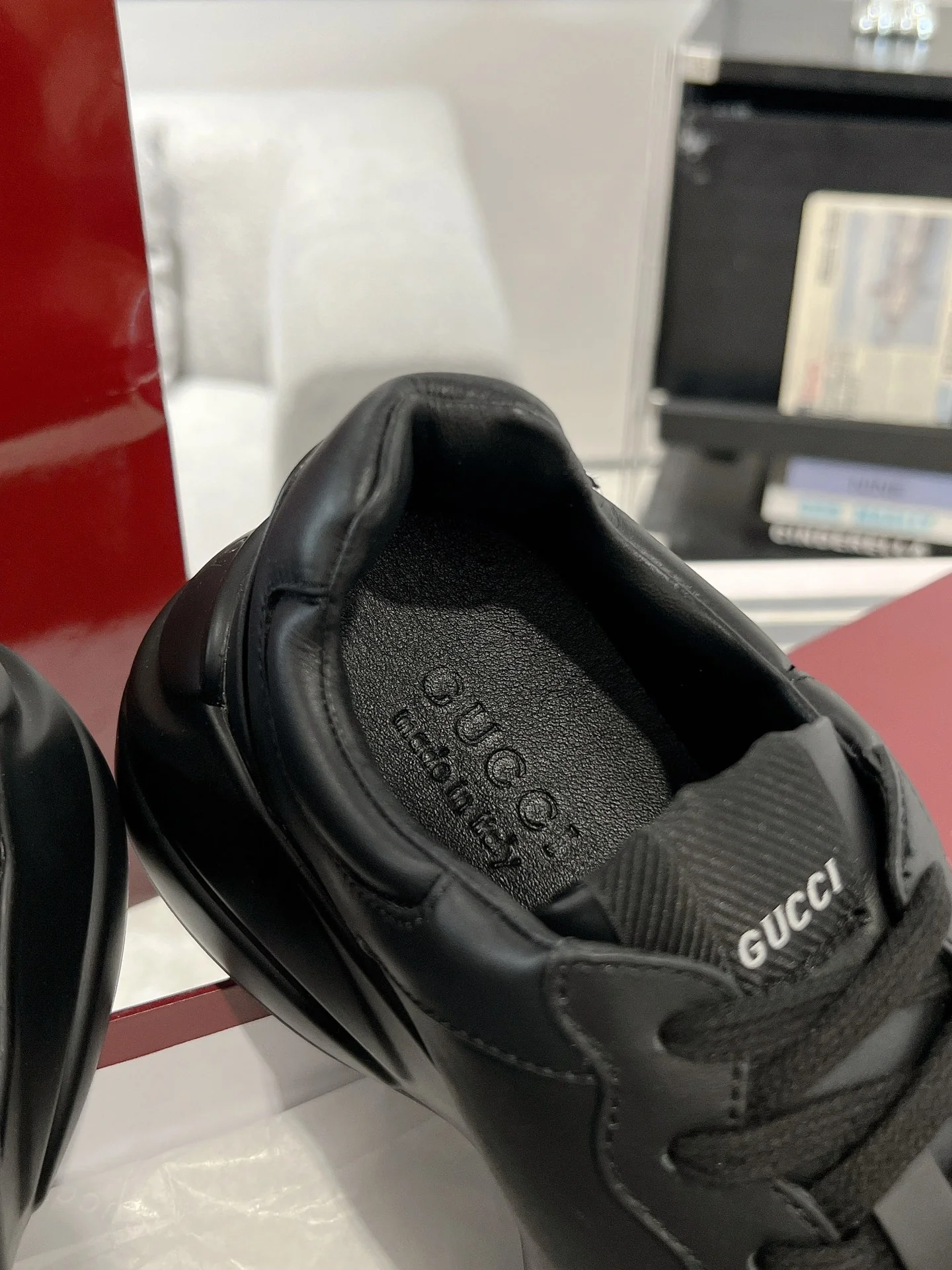 Gucc 25fw rhyton series dad's shoes