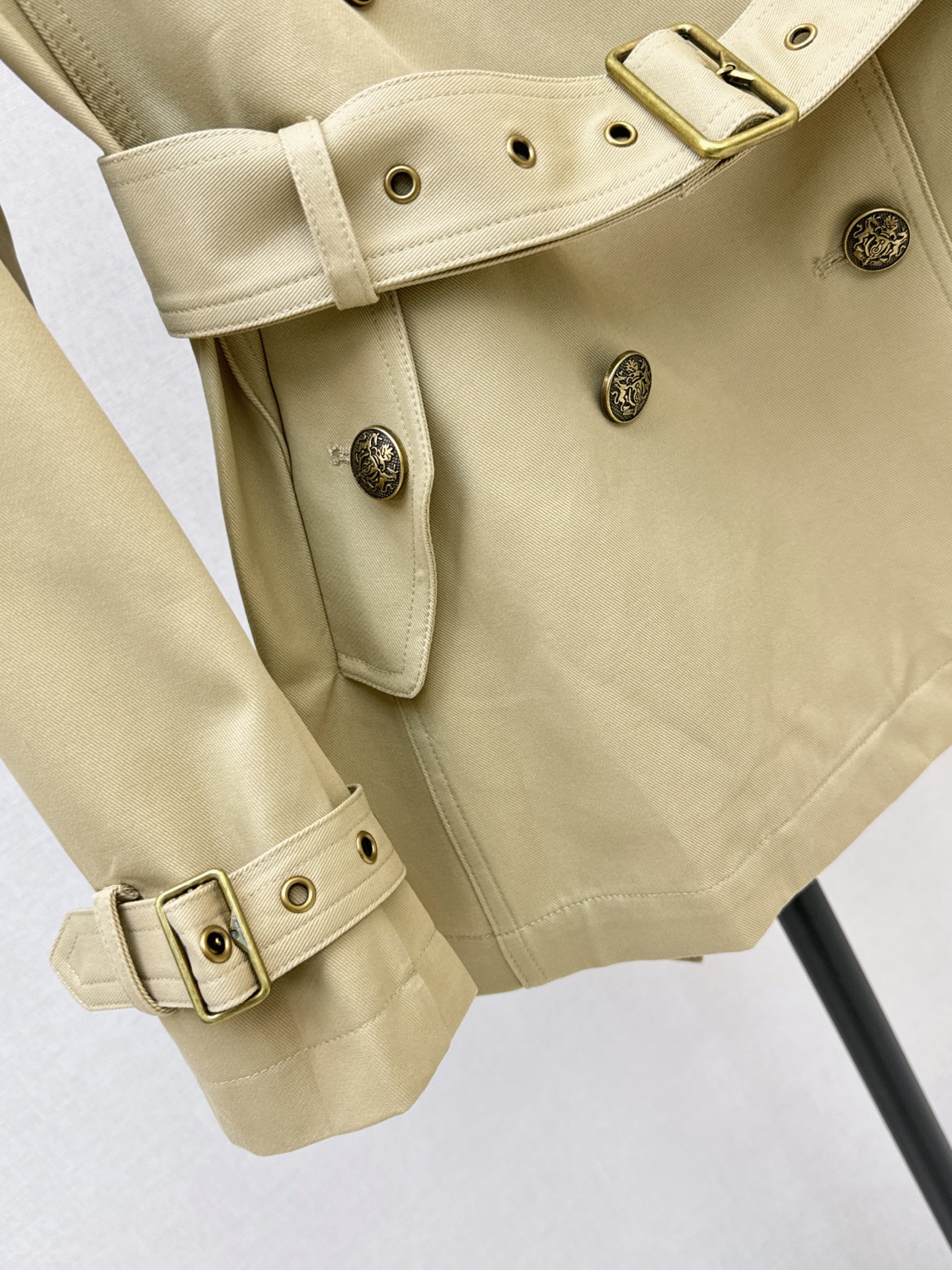 Bur 26fw hooded cropped trench coats