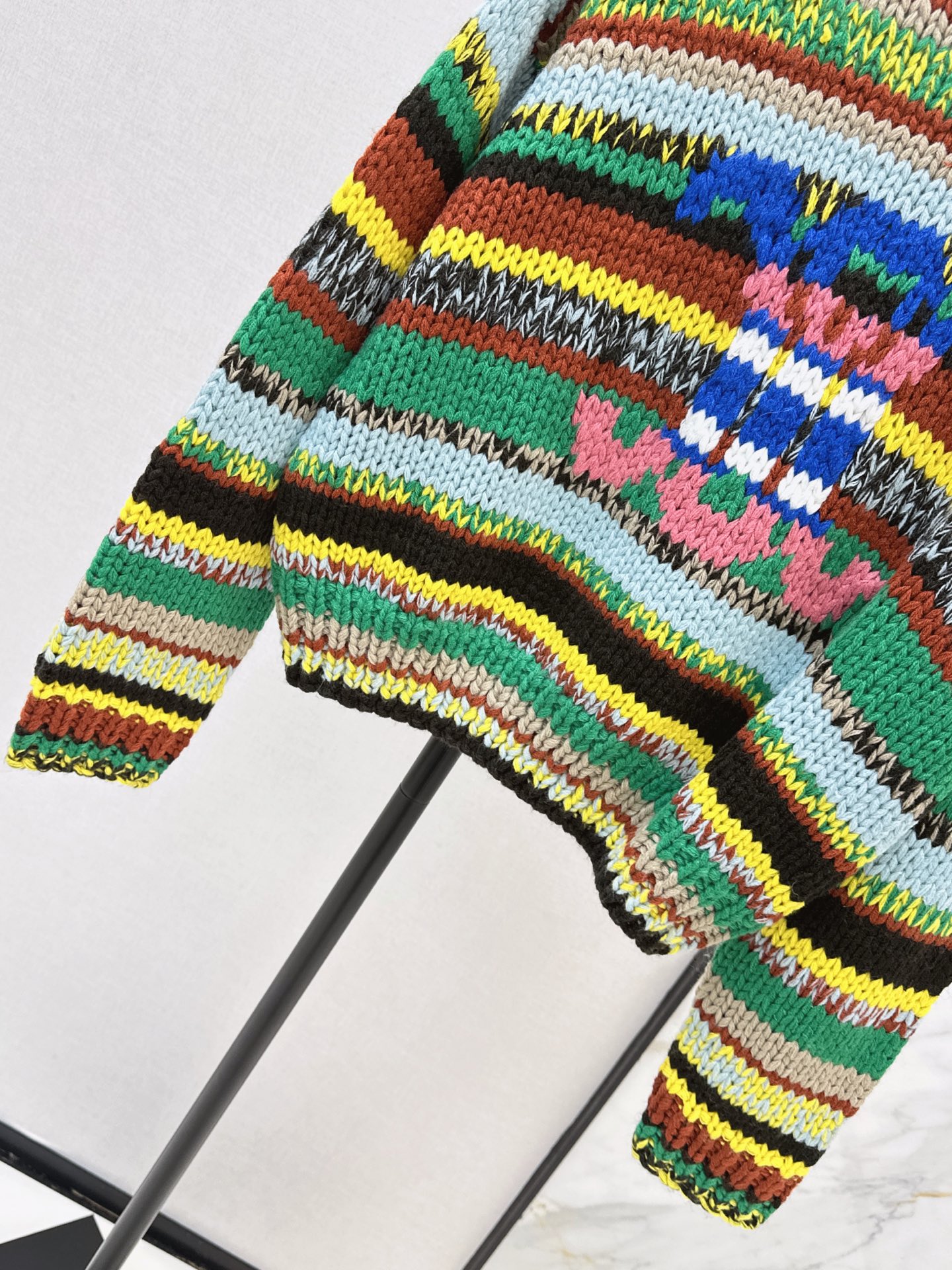 Celi 26fw jacquard cardigan