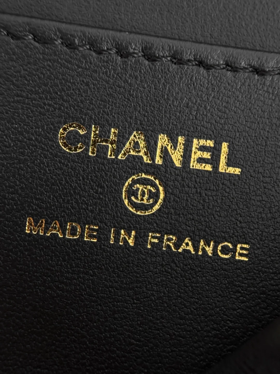 Chan 25S chain shoulder bag
