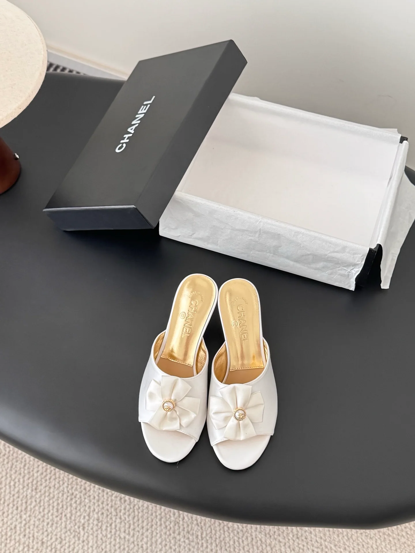 Chan 26ss kitten heel slides
