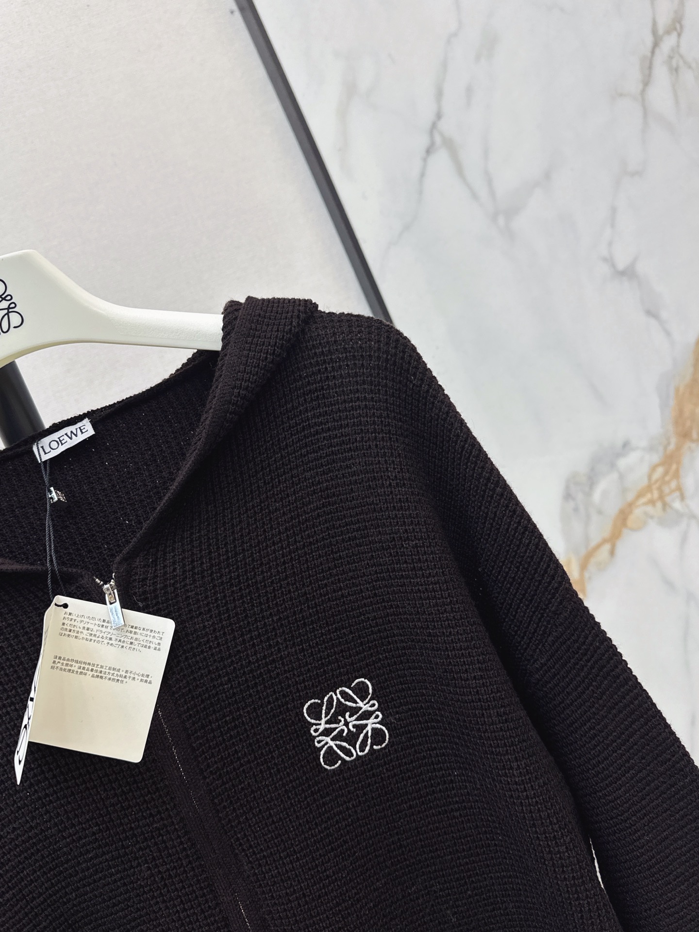 Loe 26fw hooded knit jacket