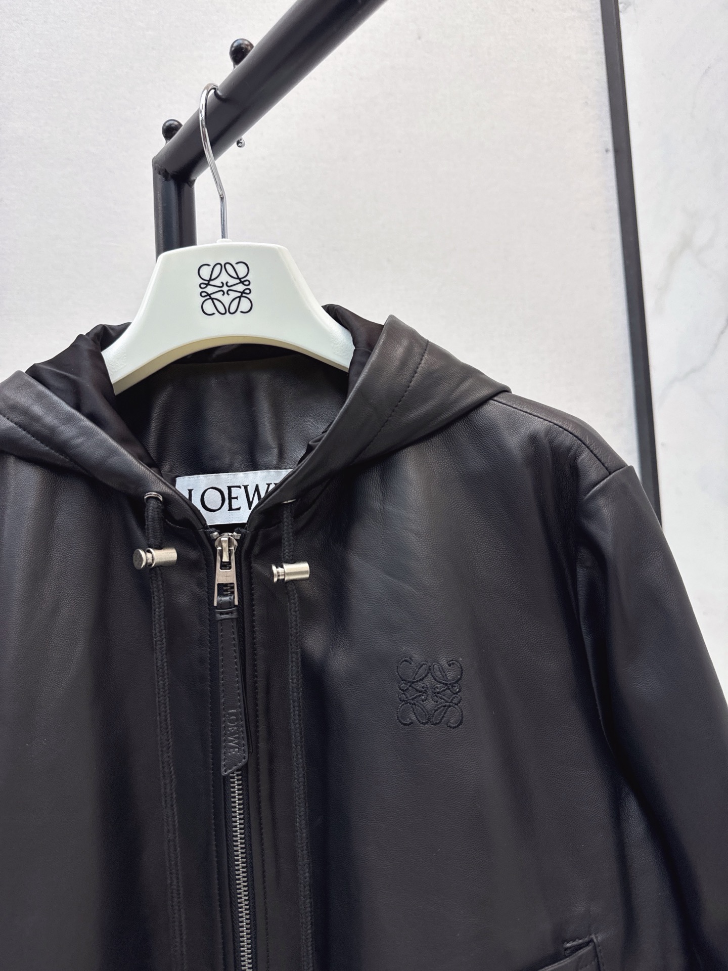 Loe 26fw leather hooded jacket