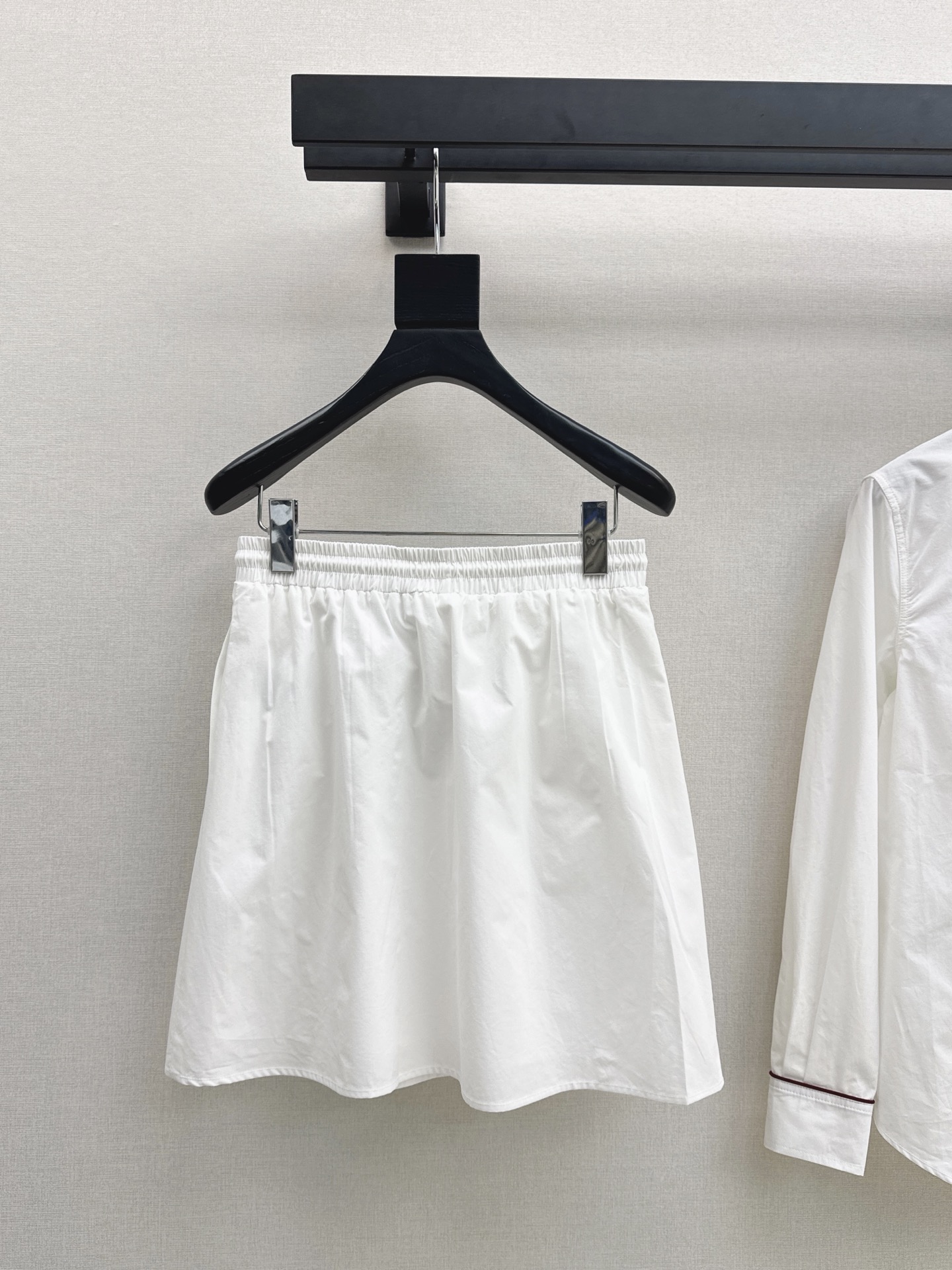 Burb 26fw drawstring skirt