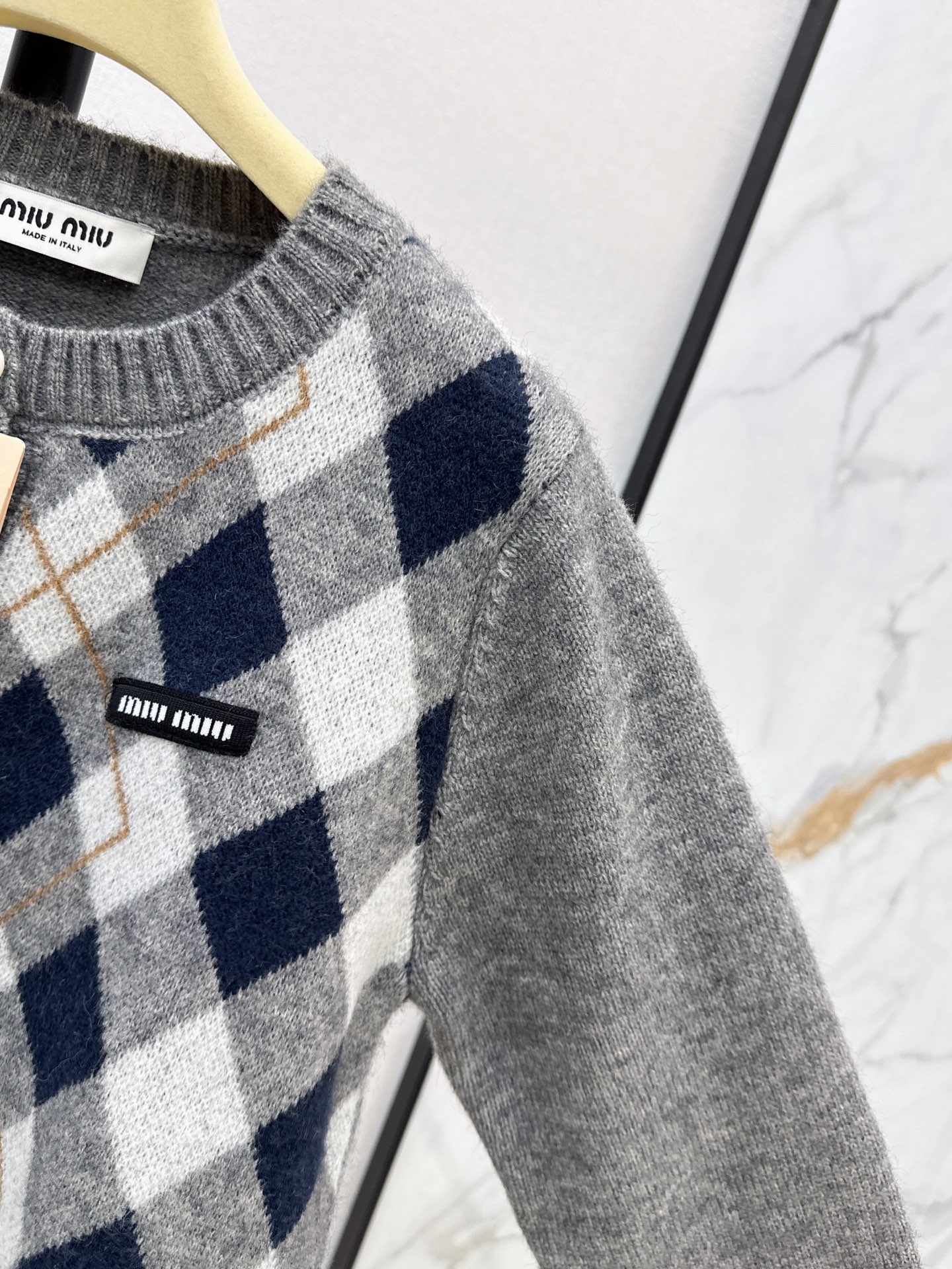 Miu 26fw jacquard cardigan
