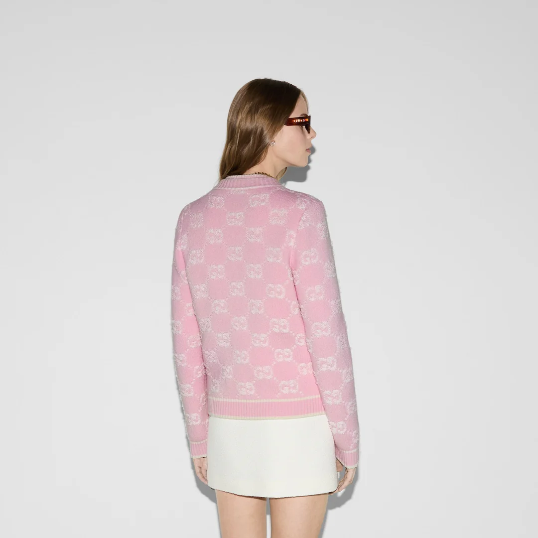 Guc 25fw embroidered cardigan