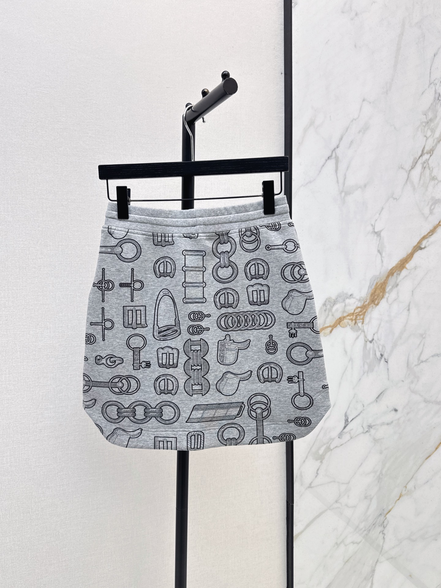 Her 26fw casual print skirt
