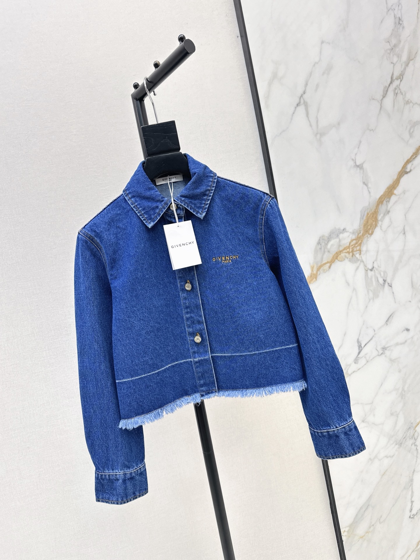 Giv 26fw cropped denim shirt jacket