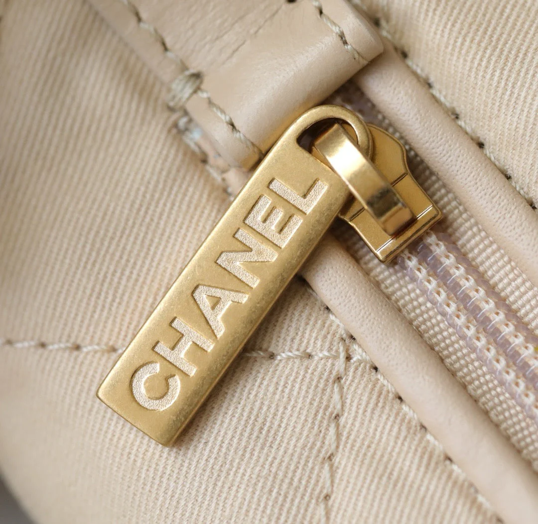 chan 22bag white