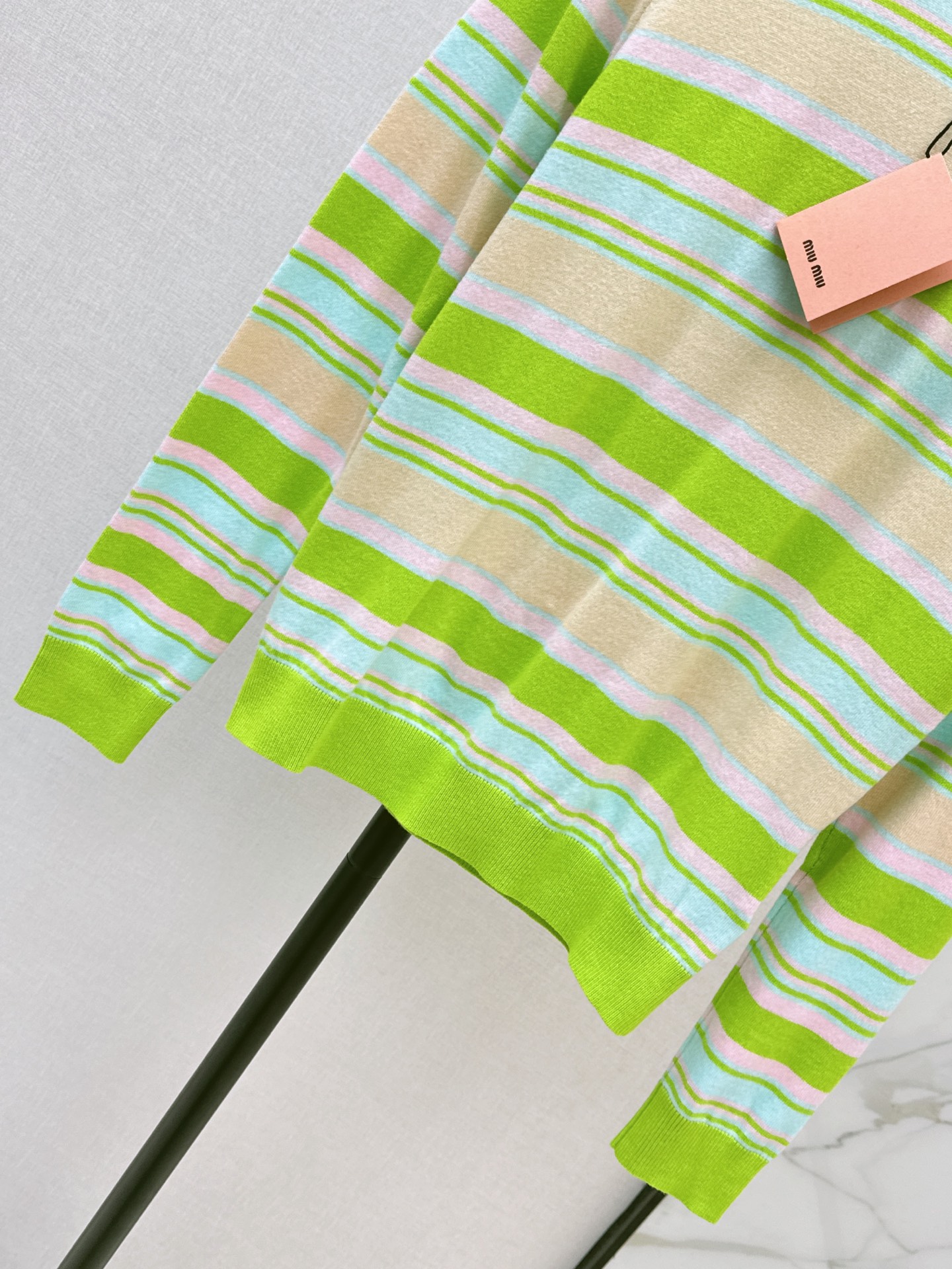 Miu 26fw stripe sweater