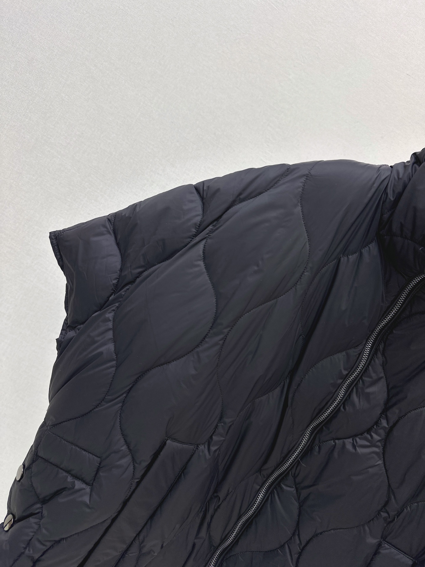 Max 26fw down vest jacket