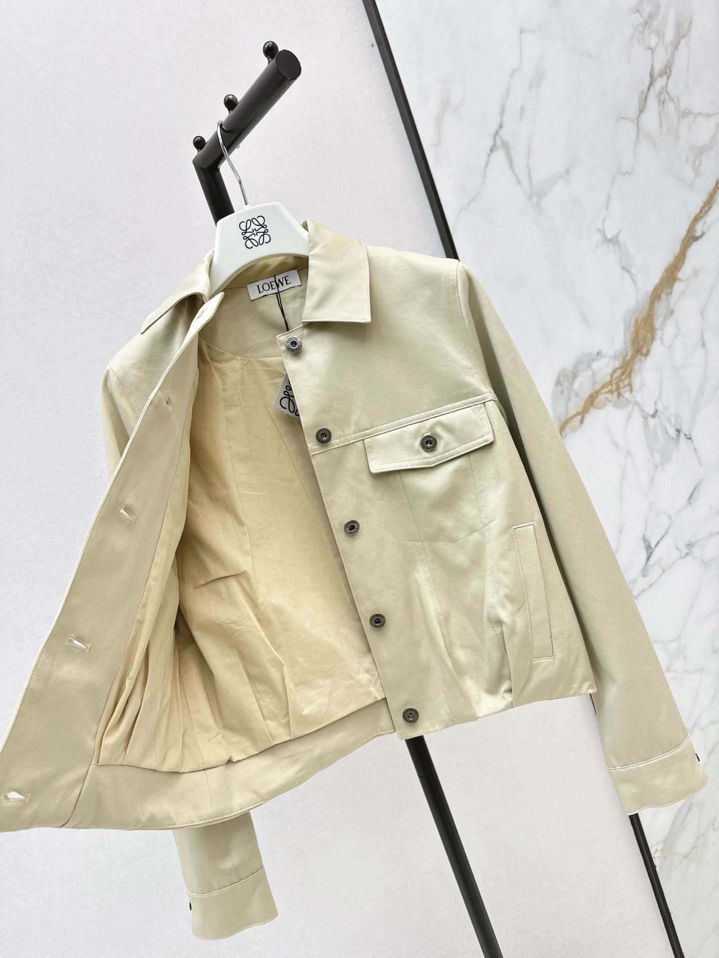 Loe 26fw cropped jacket