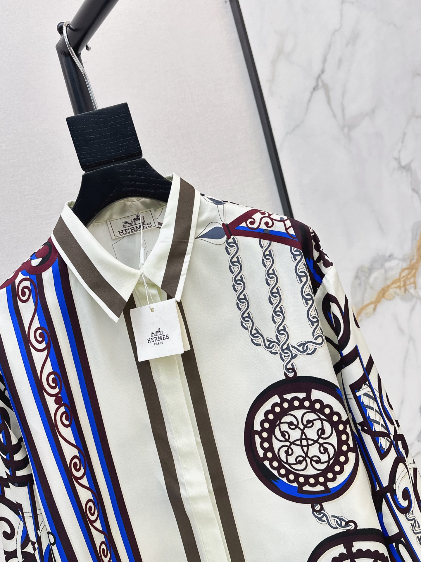 Her 26fw print silk shirt