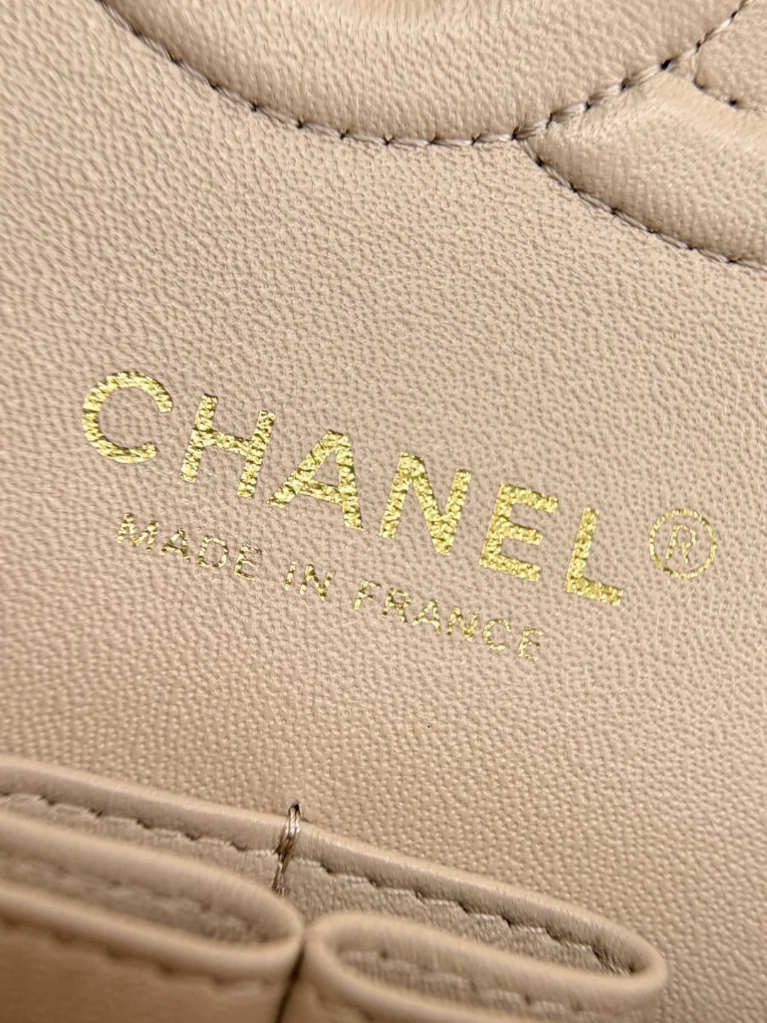 Chan cf25 chain shoulder bag
