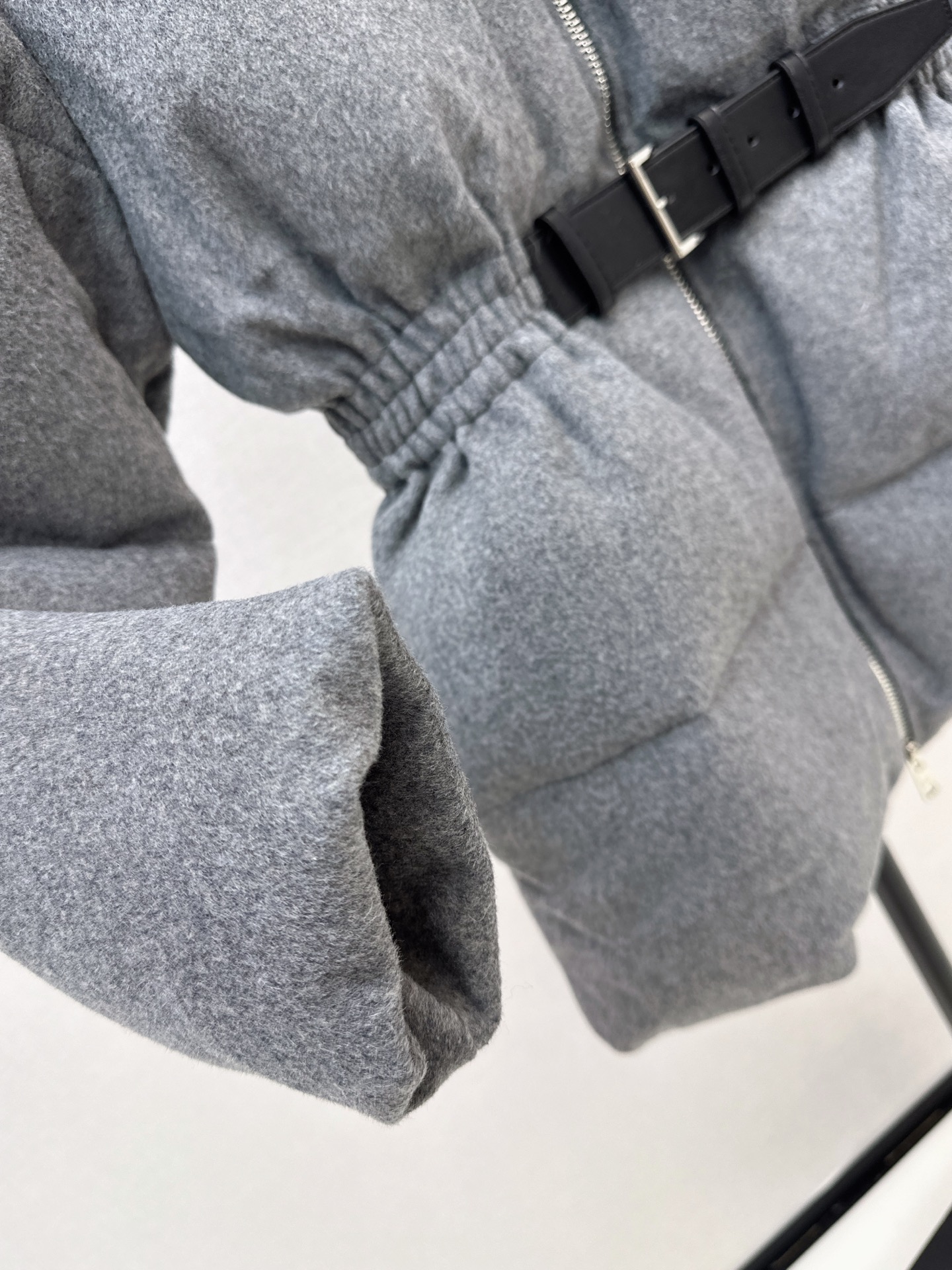 Pra 26fw belted woolen down jacket