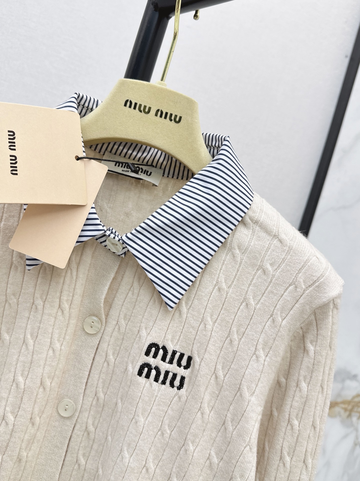 Miu 26fw knit sweater