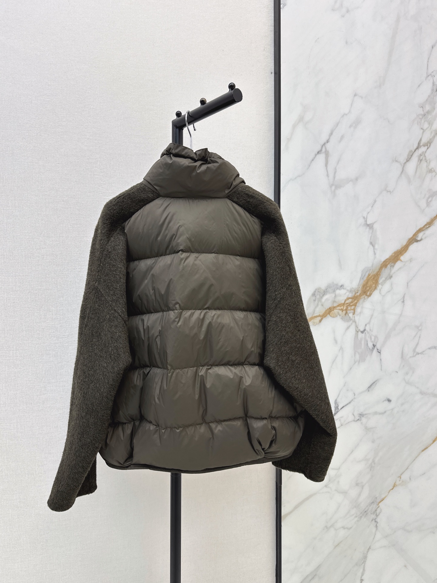 Max 26fw wool contract down jacket