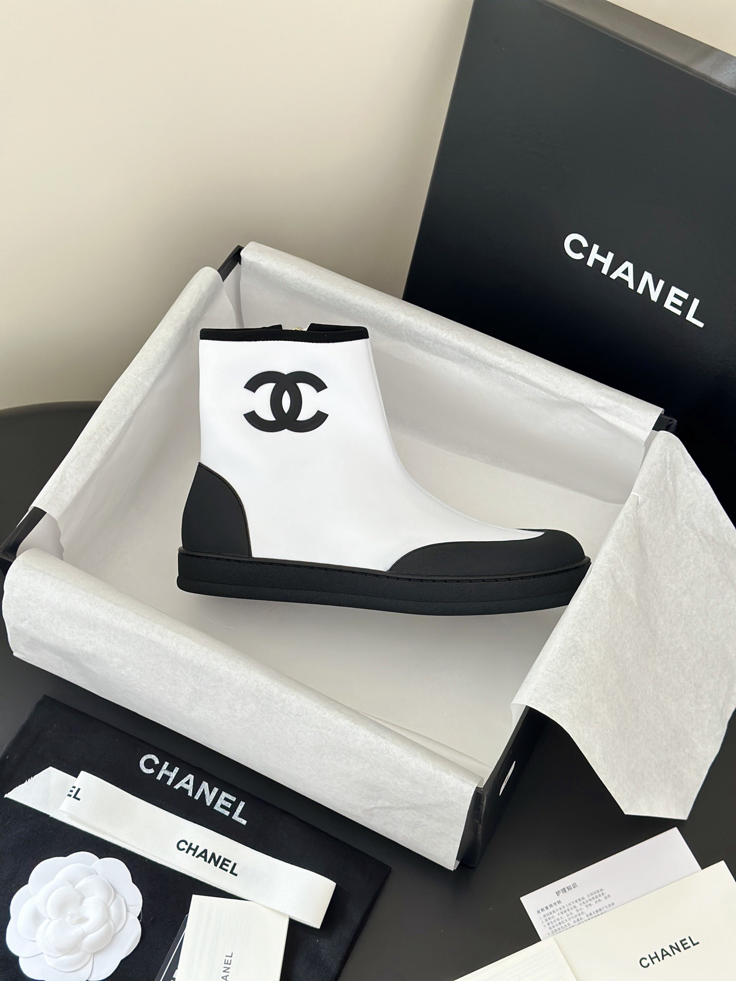 Chan 26fw boots