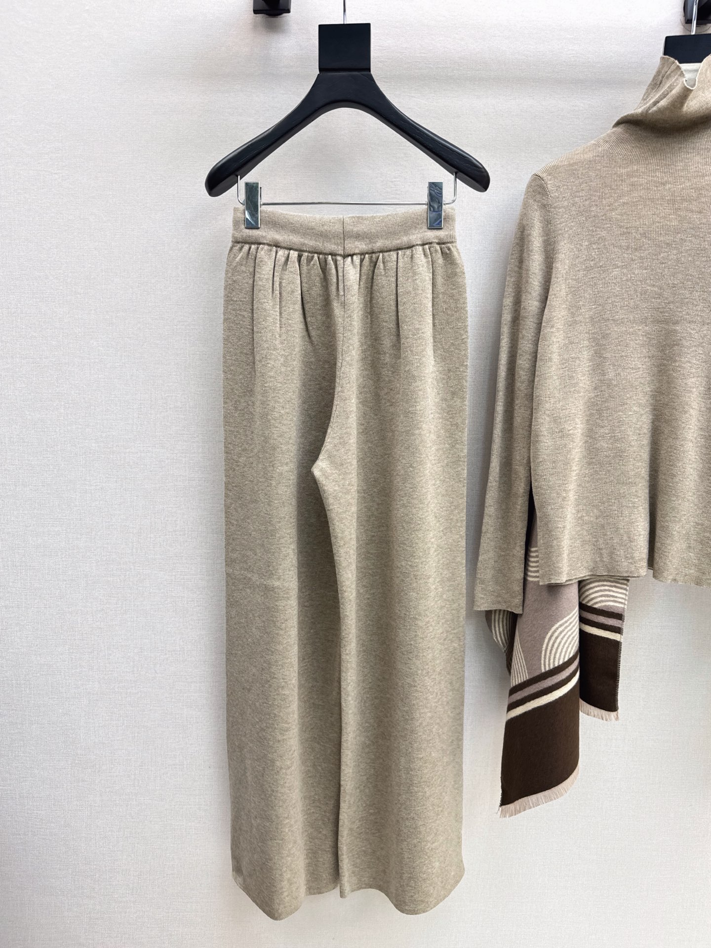 Her 26fw 3pcs knit basic tee shawls pants sets