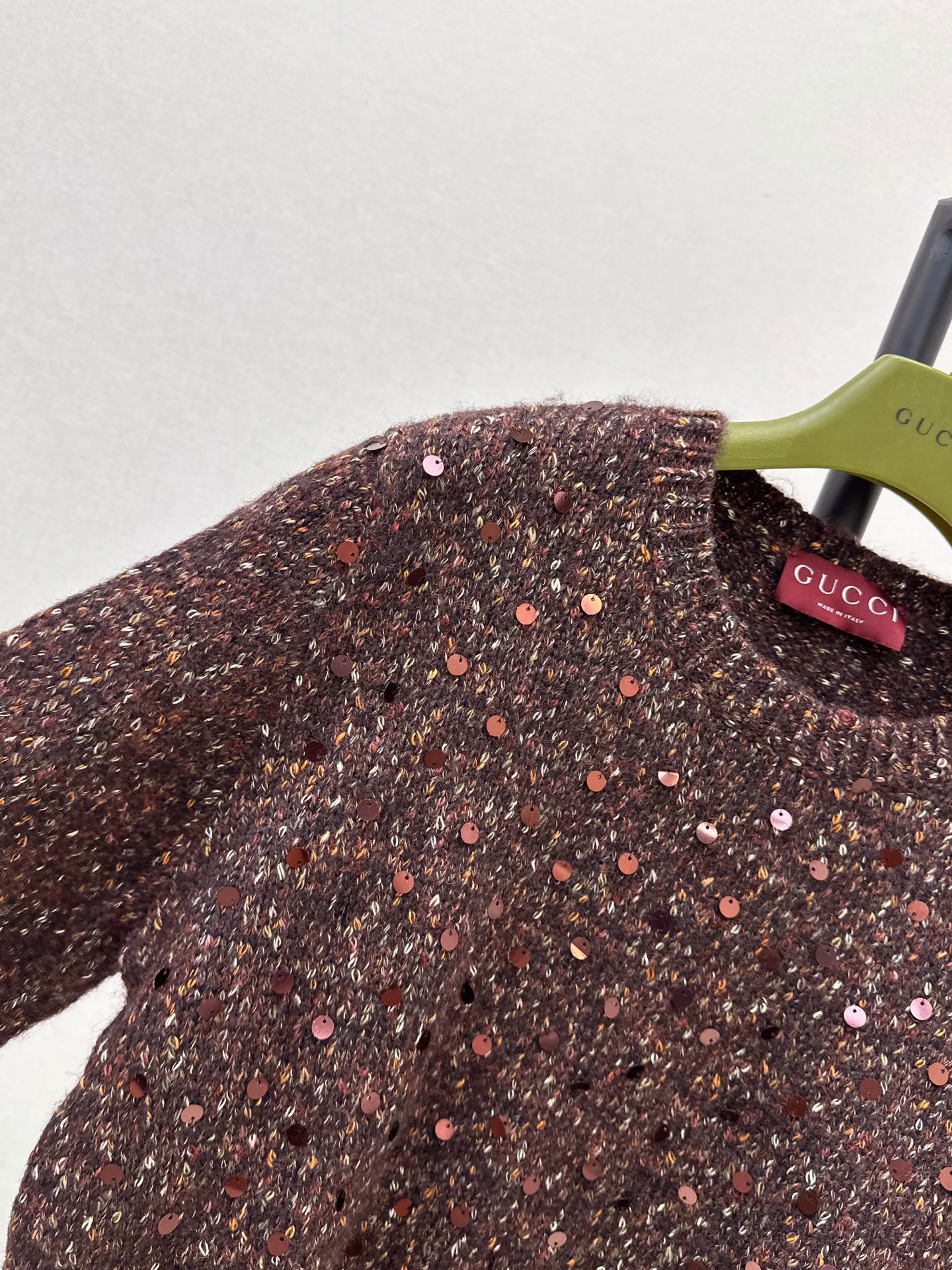 Guc 26fw sequin knit sweater