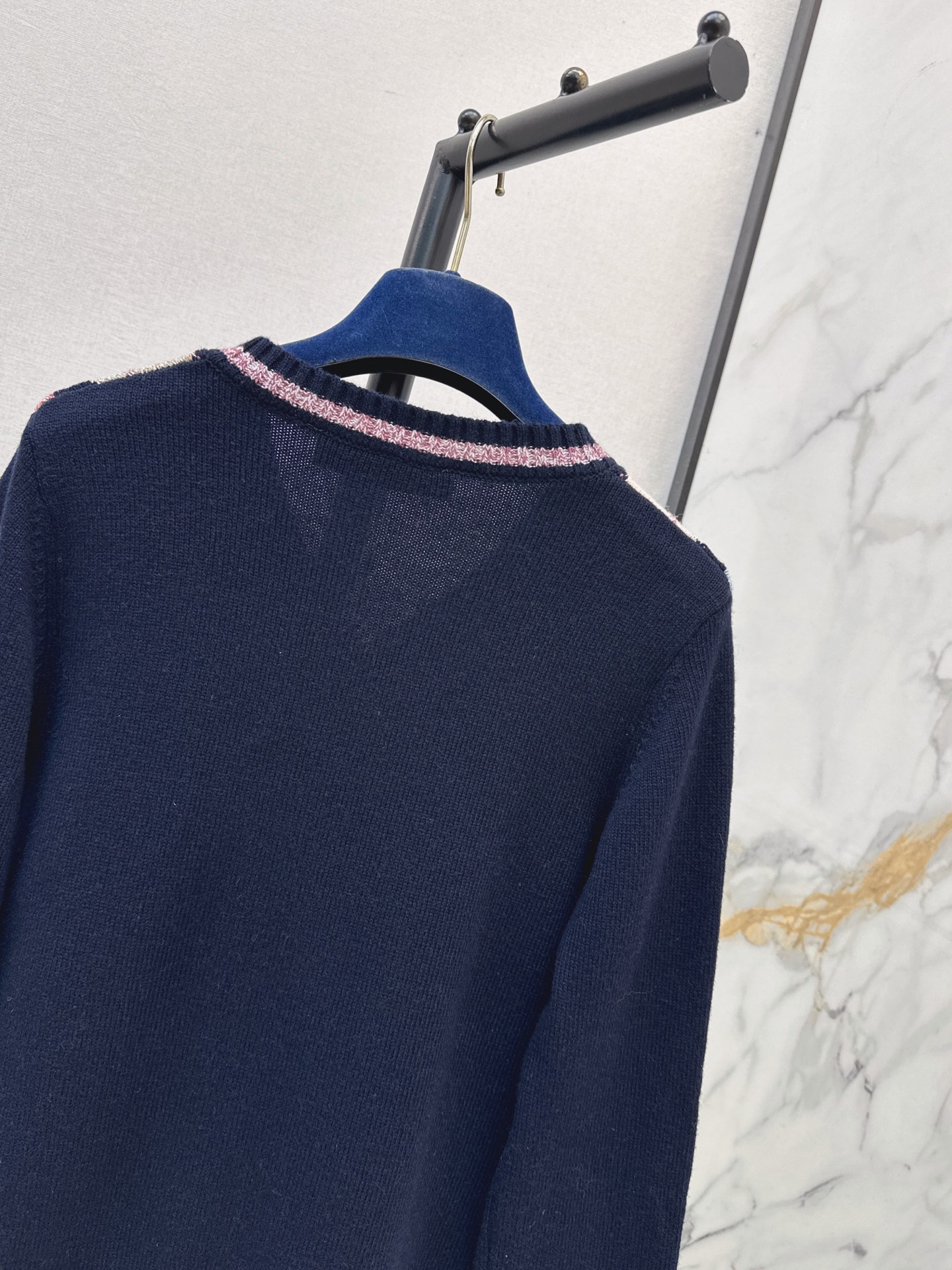 Loui 26fw jacquard knit sweater