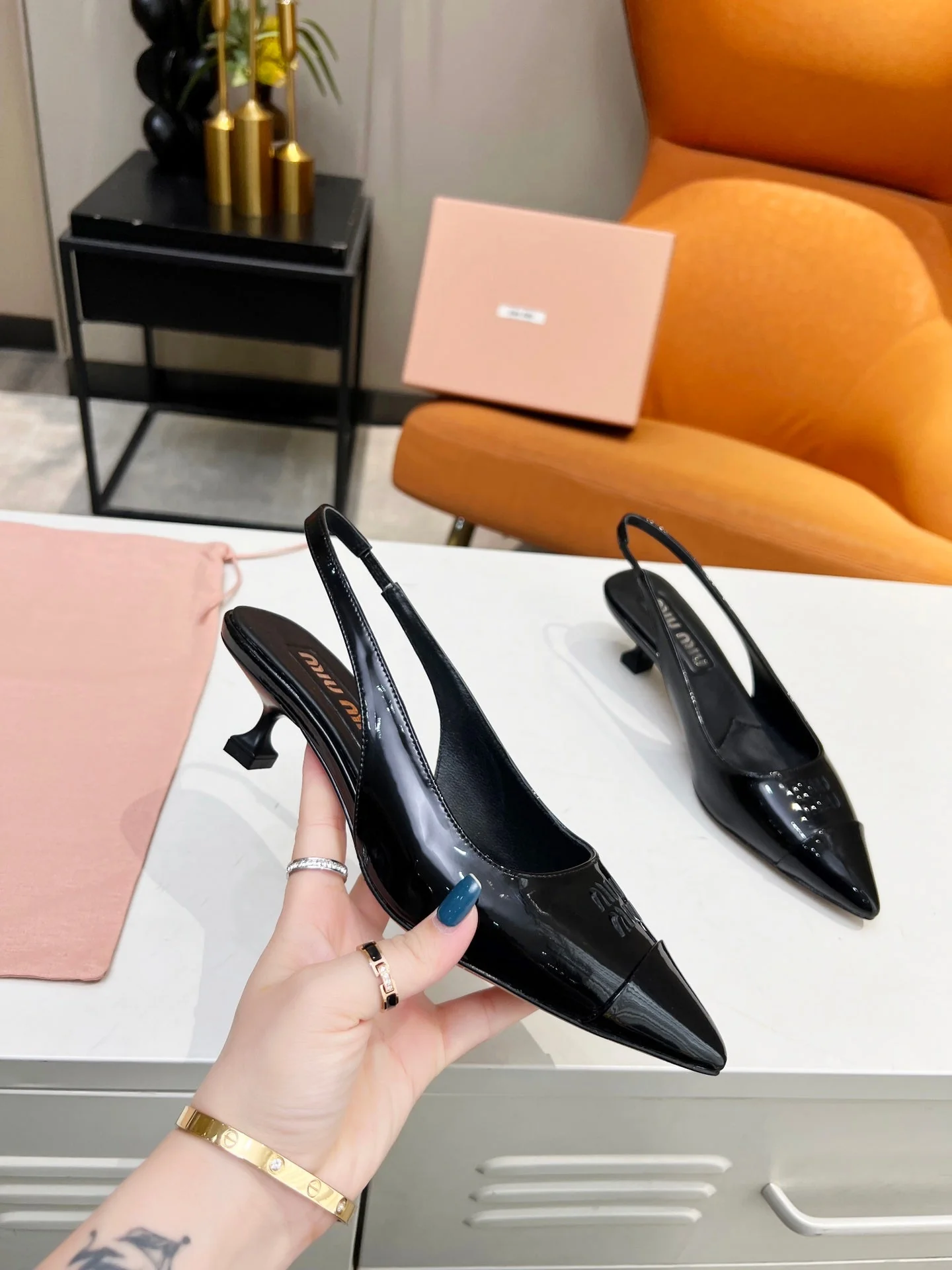 mi Slingback pump