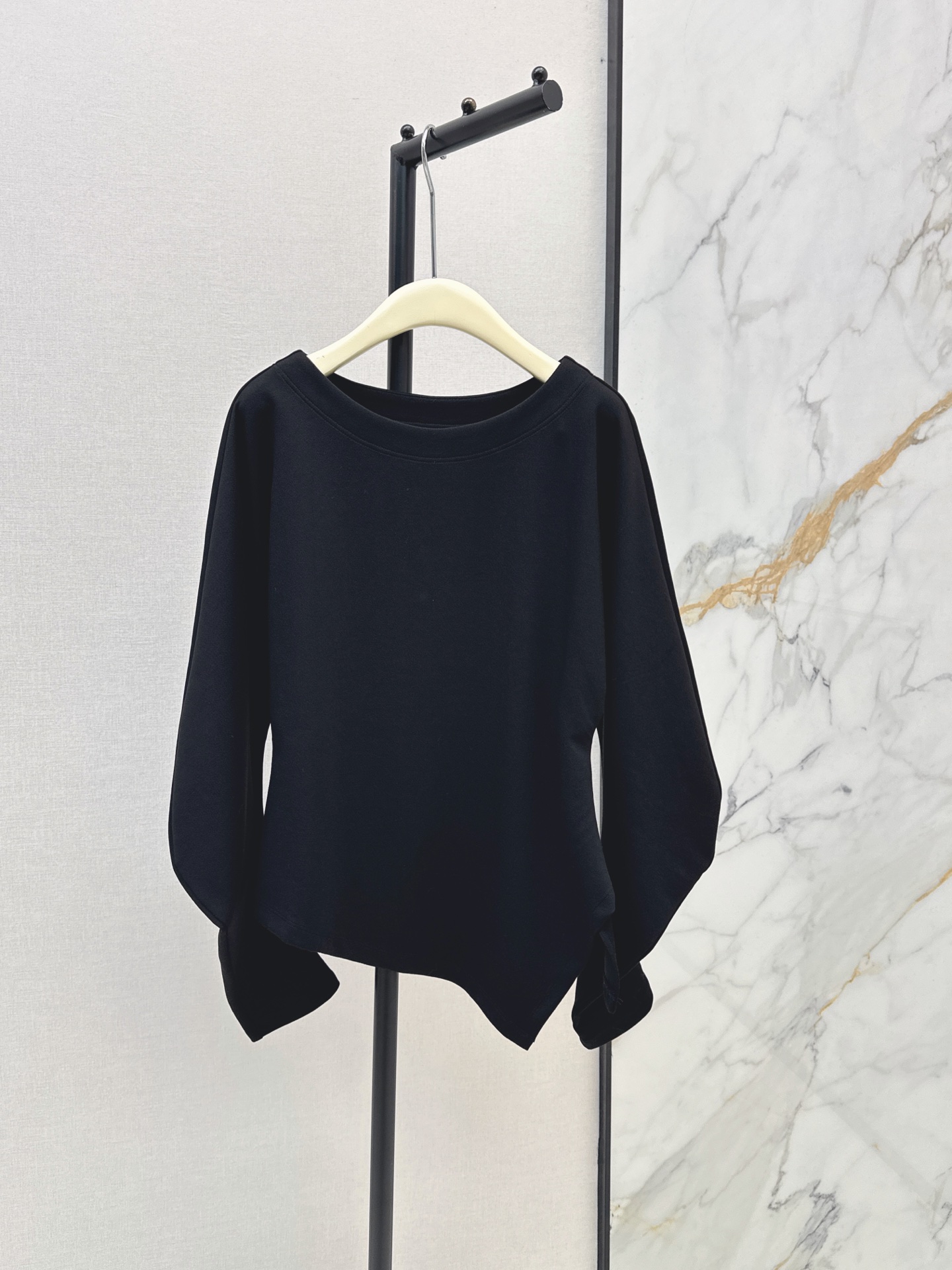 Bott 26fw batwing knit top
